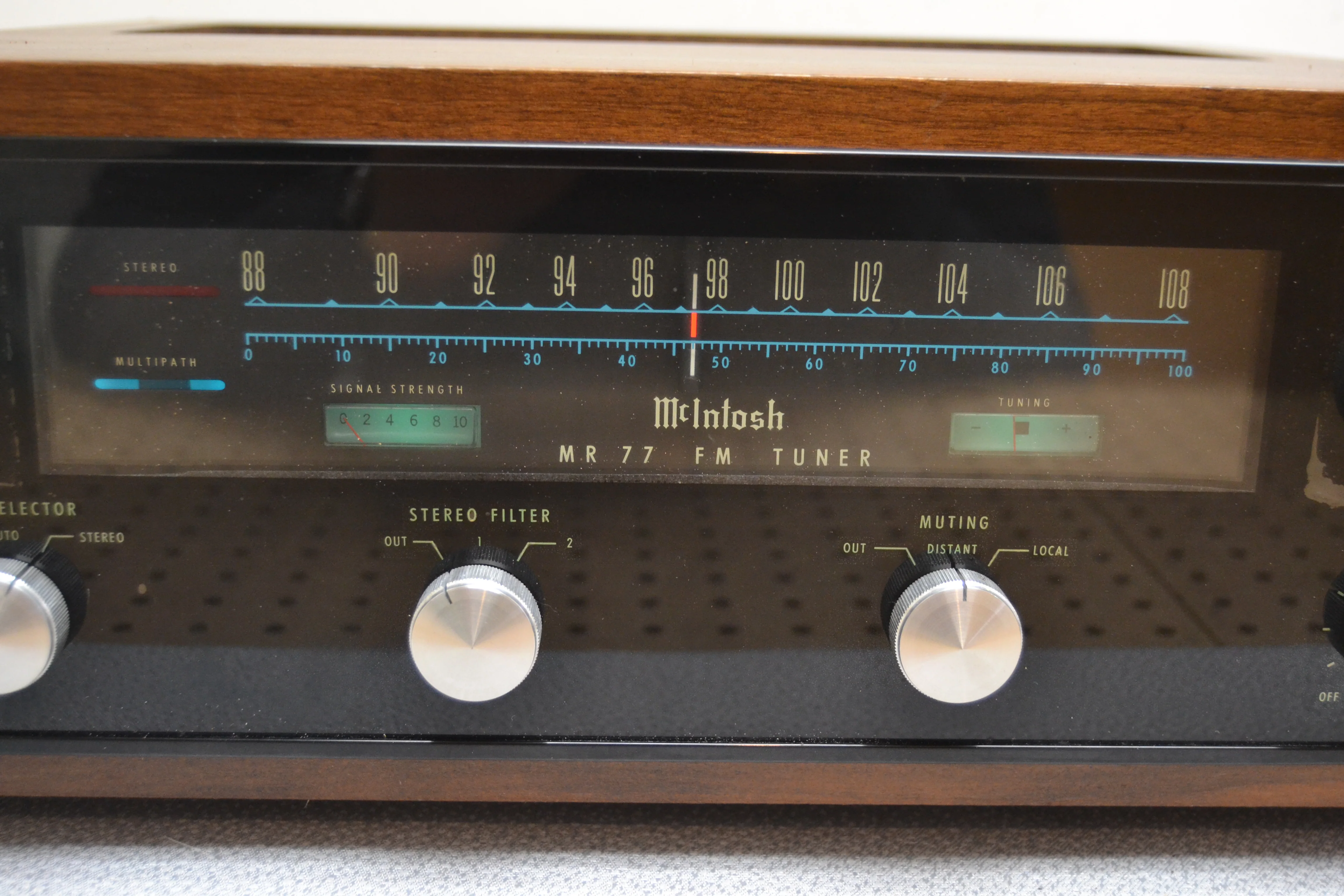McIntosh MR-77 Stereo Tuner * 1972 * Original Wood Case - Image 3