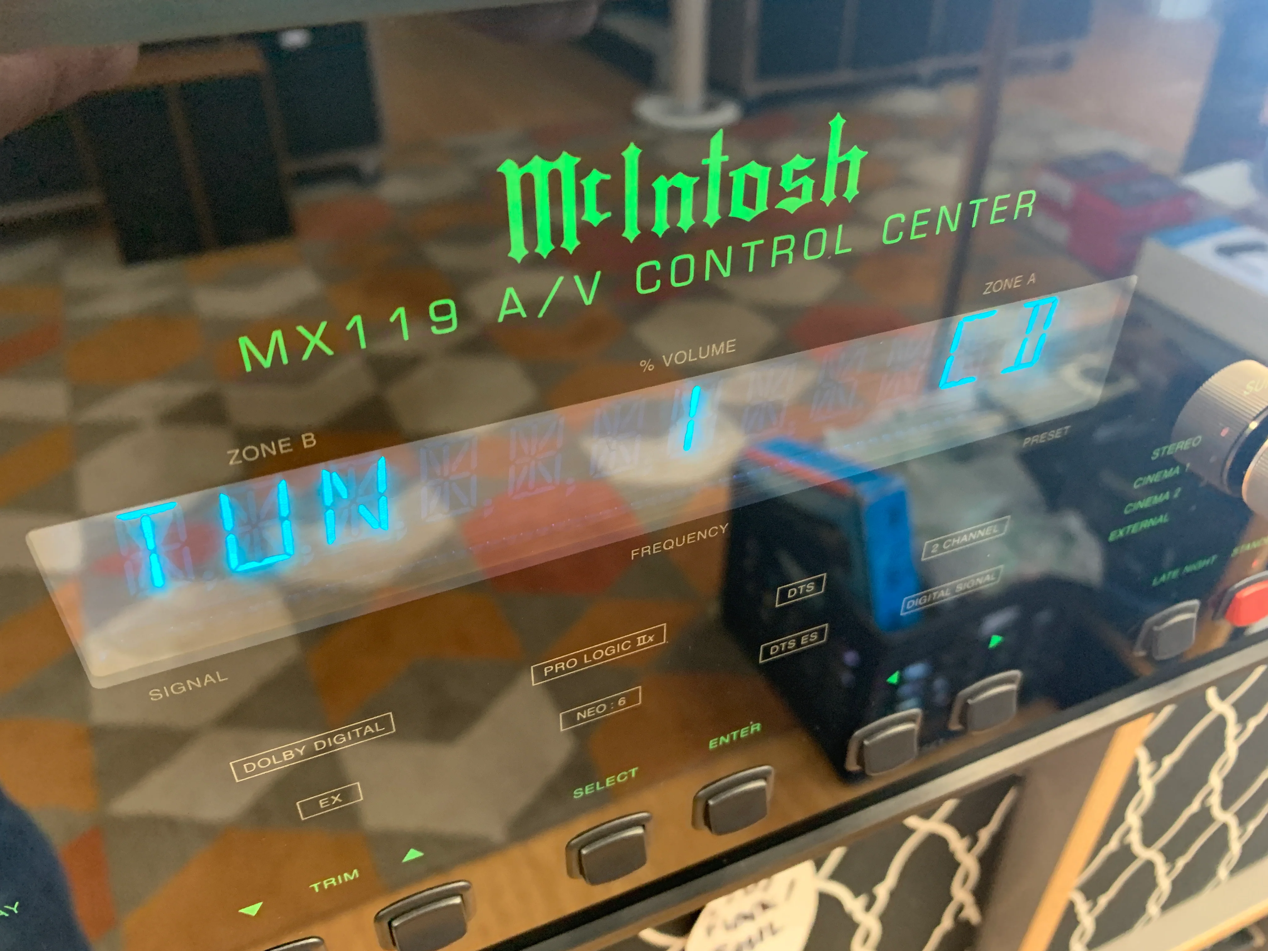 McIntosh MX119 Stereo Preamplifier * Tuner Board * Remote * Manual * Box * $100 USA Flat Shipping - Image 11