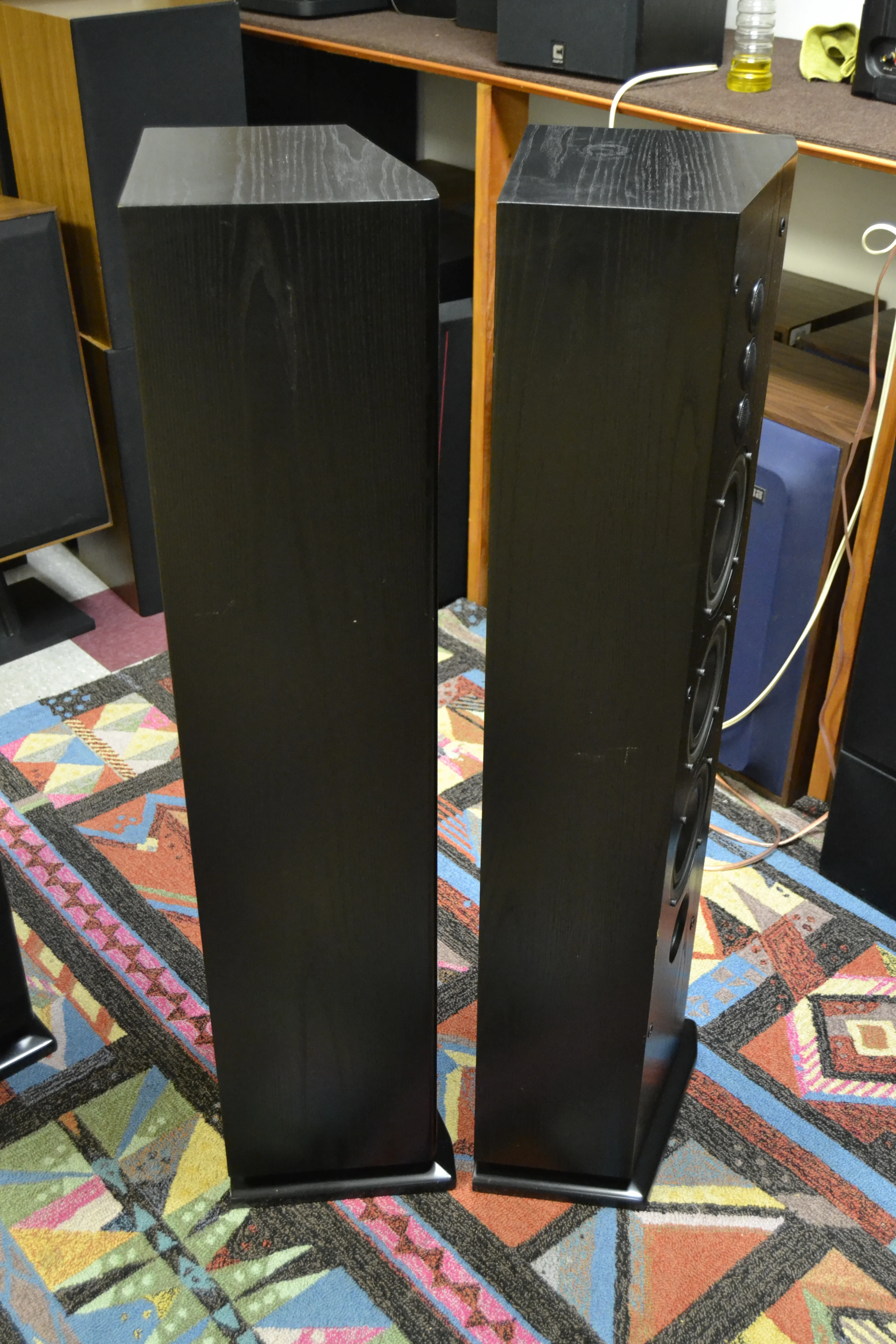 McIntosh SL-6 Floor Standing Speakers - Image 13