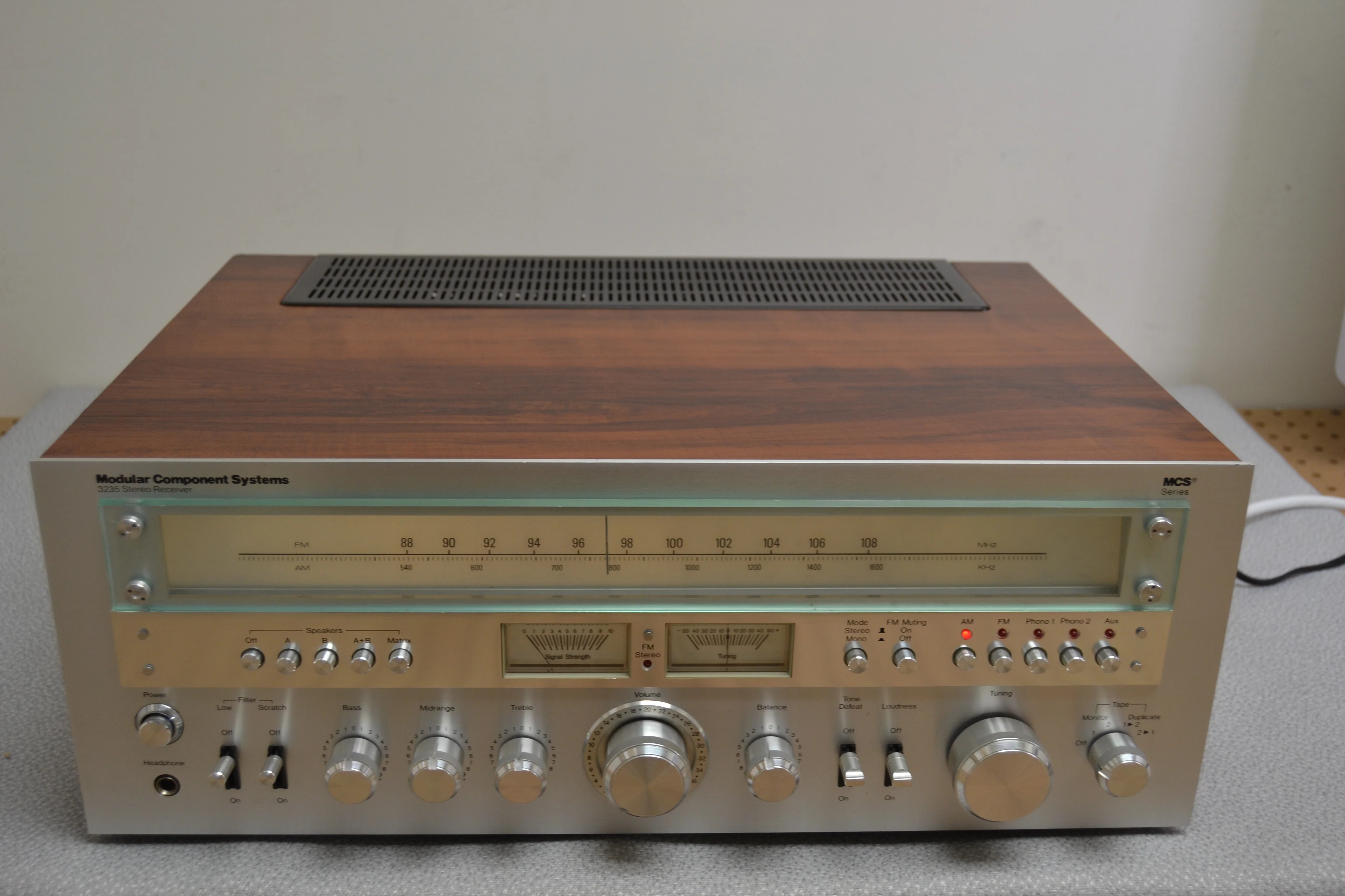 MCS 3235 Stereo Receiver * 35W RMS * 1979