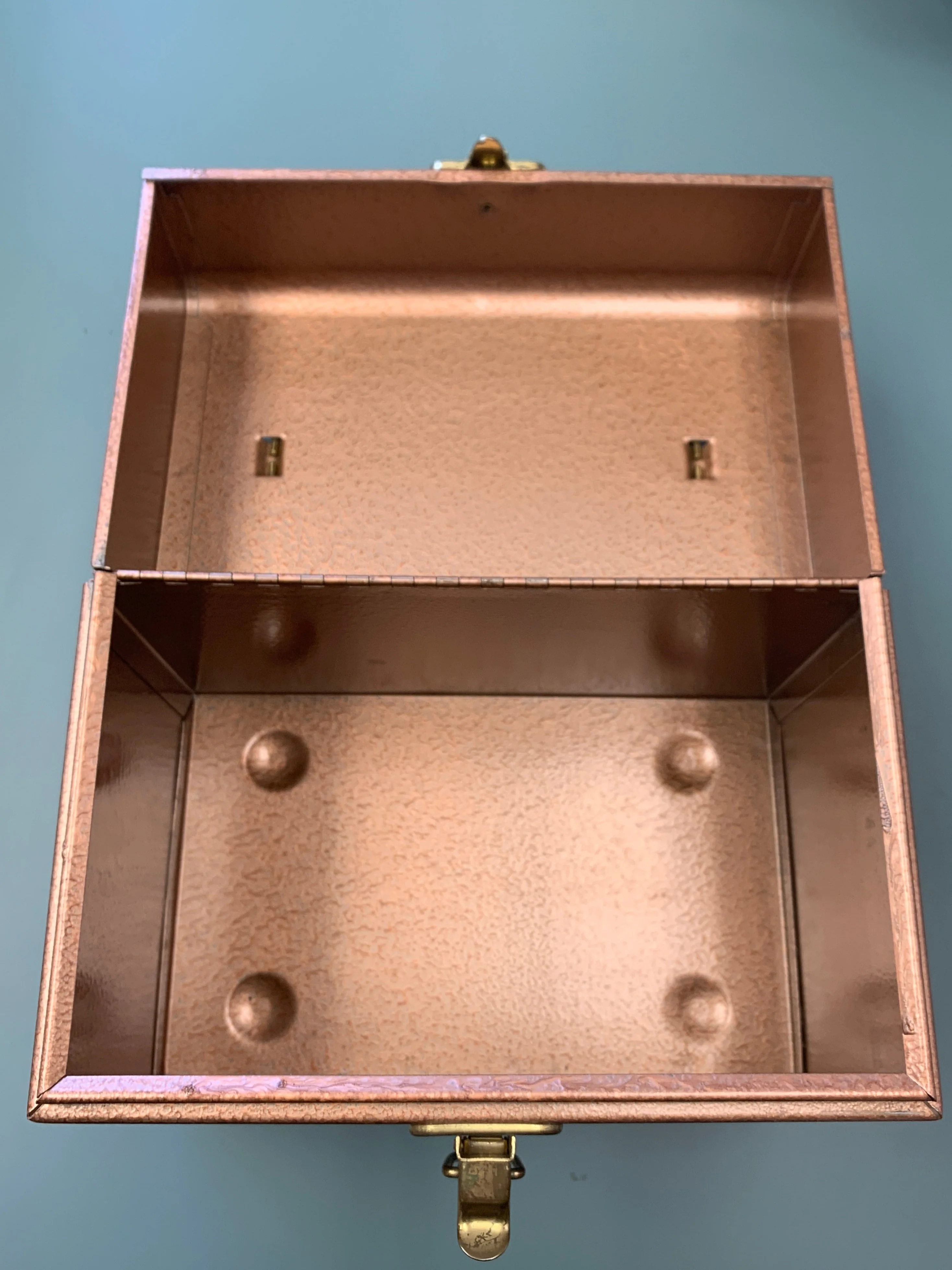 Metal 45 RPM Record Storage Carrying Case - Image 2