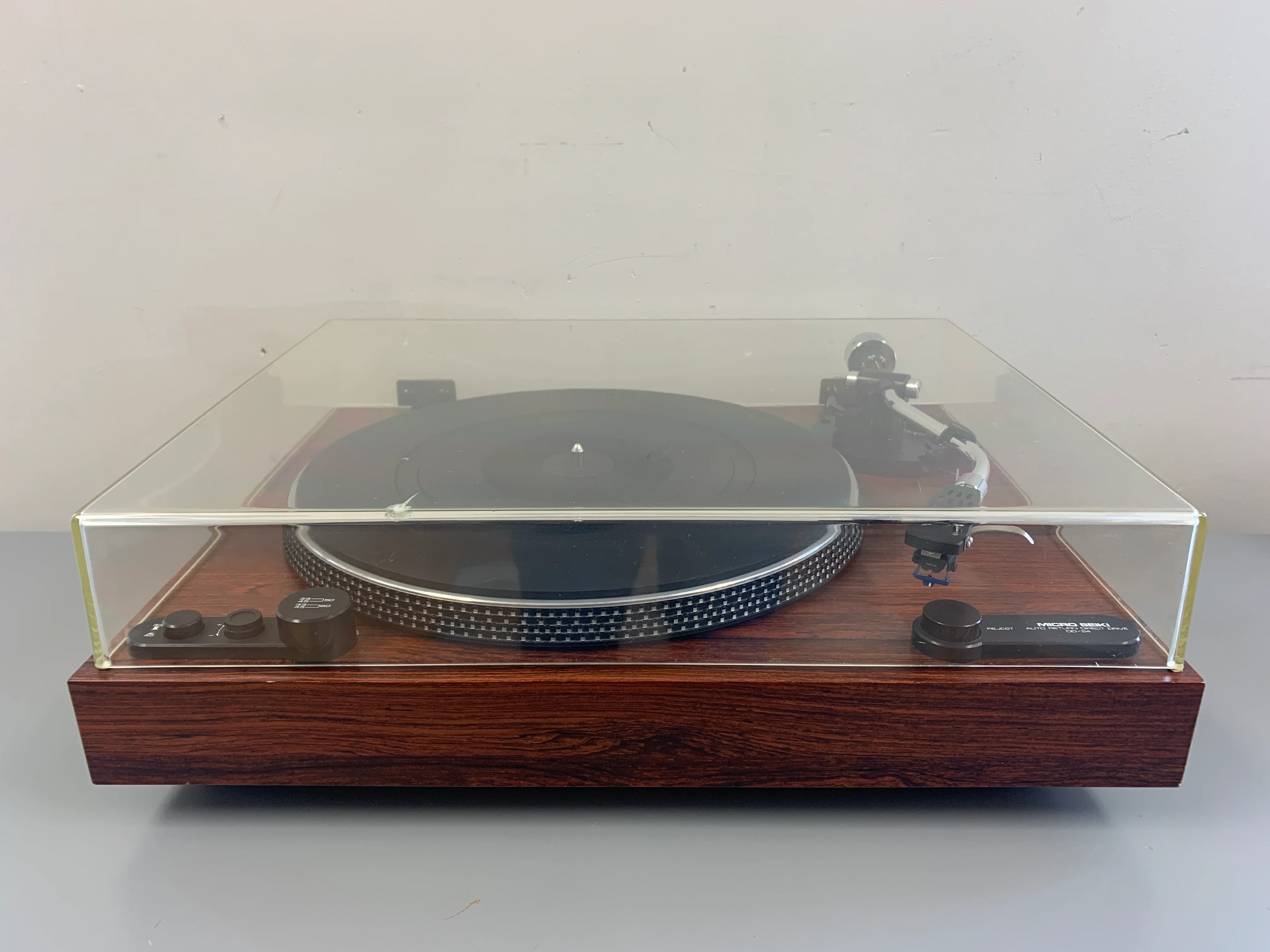 Micro Seiki DD-24 Turntable with Shure N97Xe Cartridge and OEM Stylus