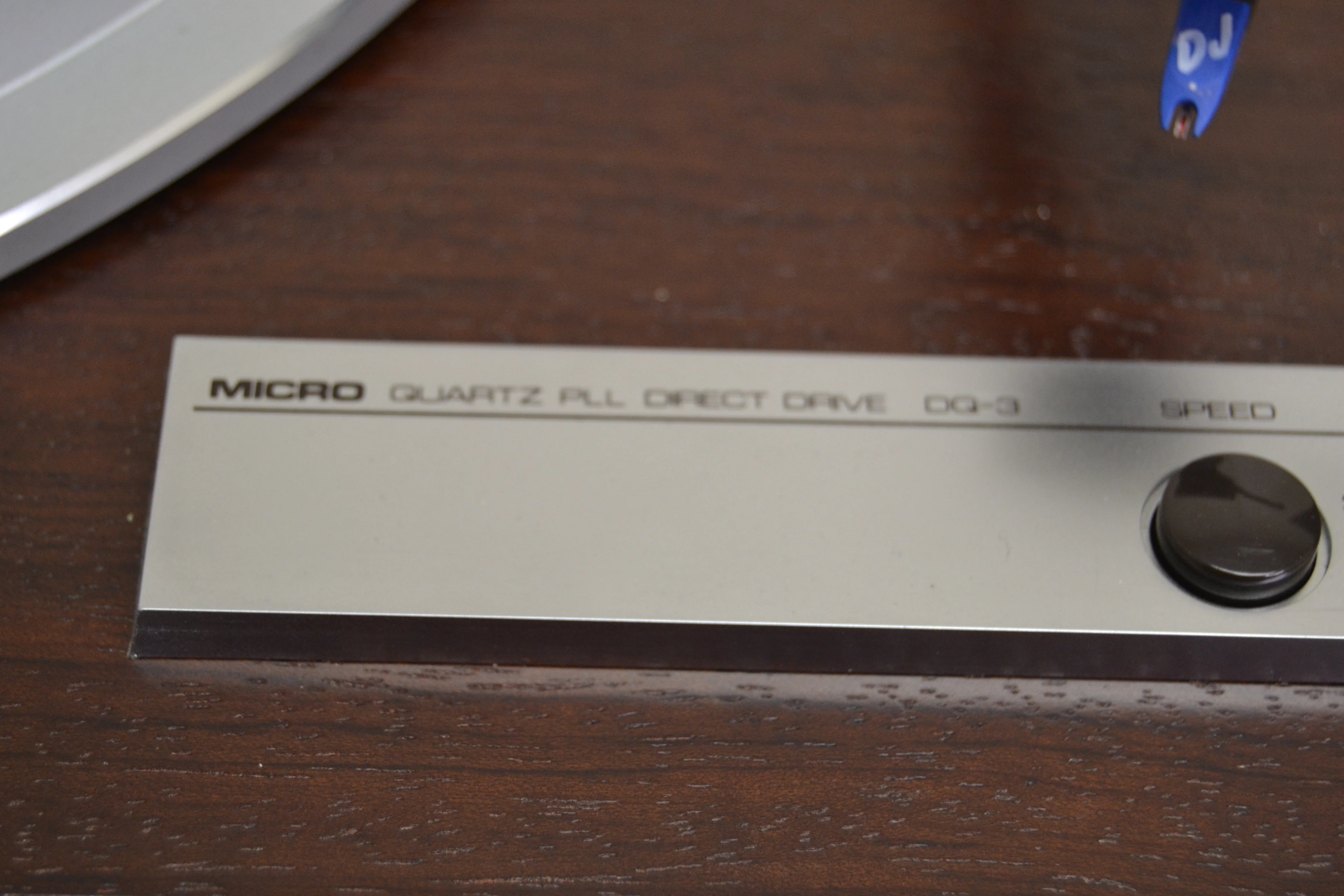 Micro Seiki DQ-3 Quartz-Locked PLL Direct-Drive Turntable - Image 4