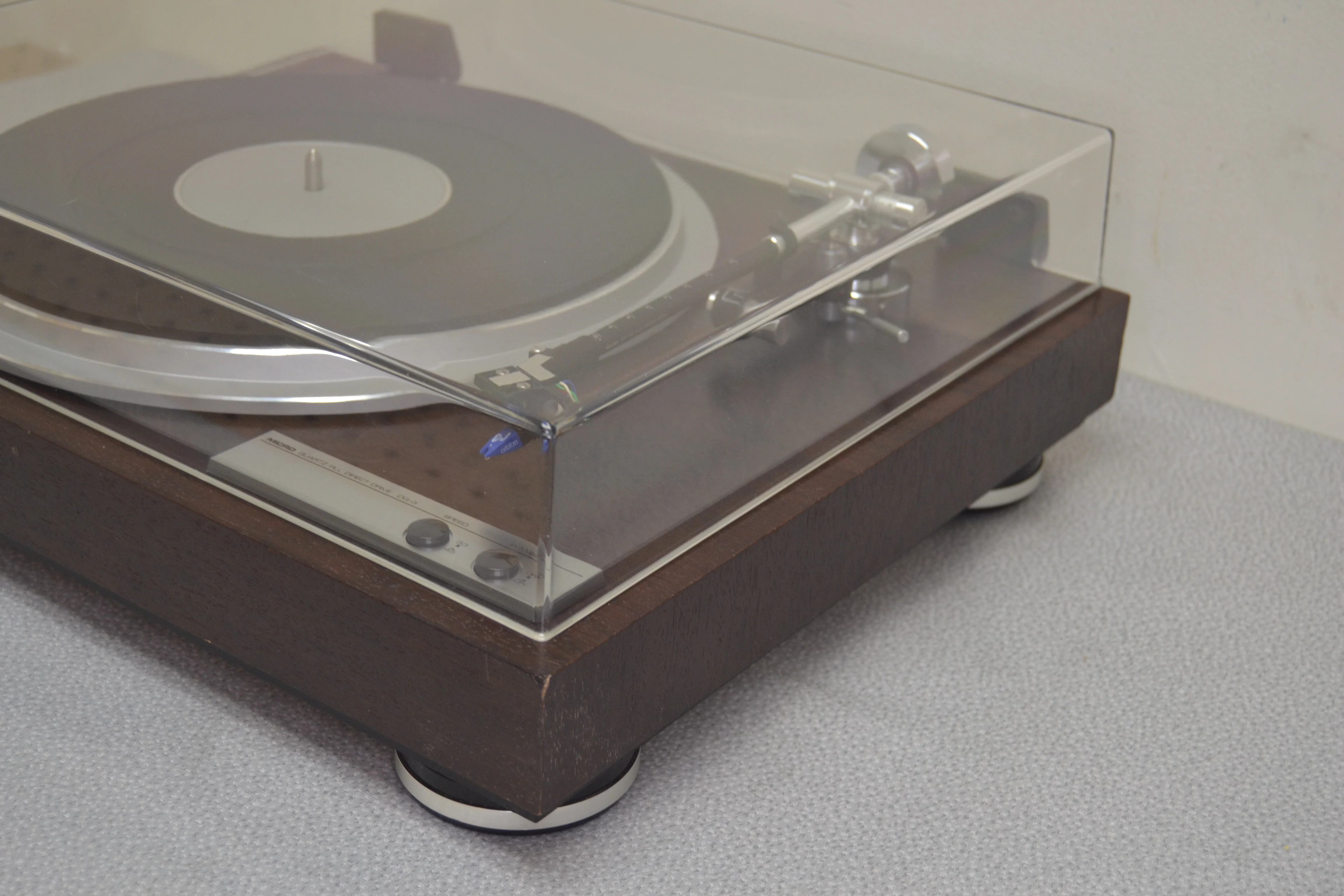 Micro Seiki DQ-3 Quartz-Locked PLL Direct-Drive Turntable - Image 9