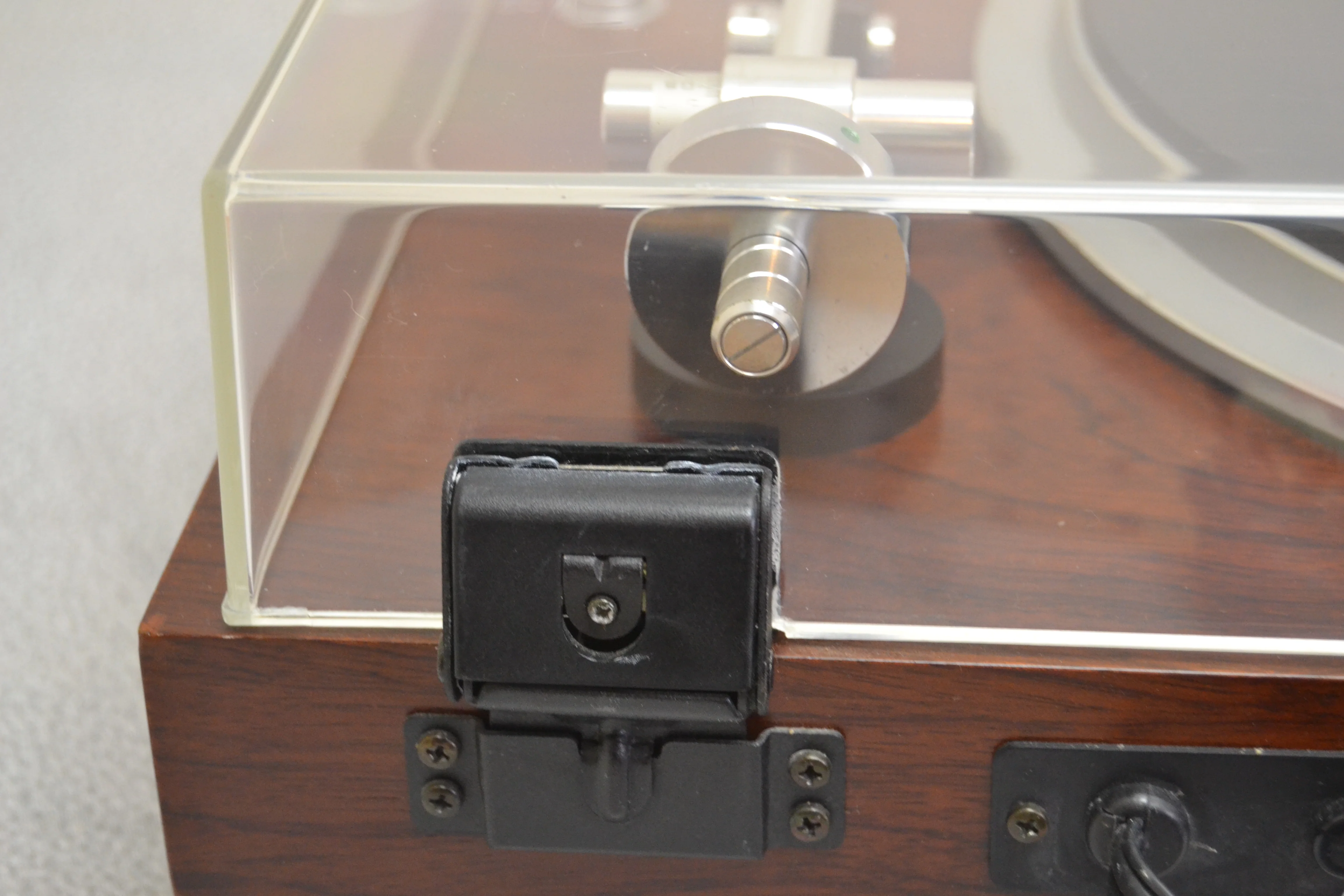 Micro Seiki DQ-43 Quartz-Locked PLL Direct-Drive Turntable - Image 13