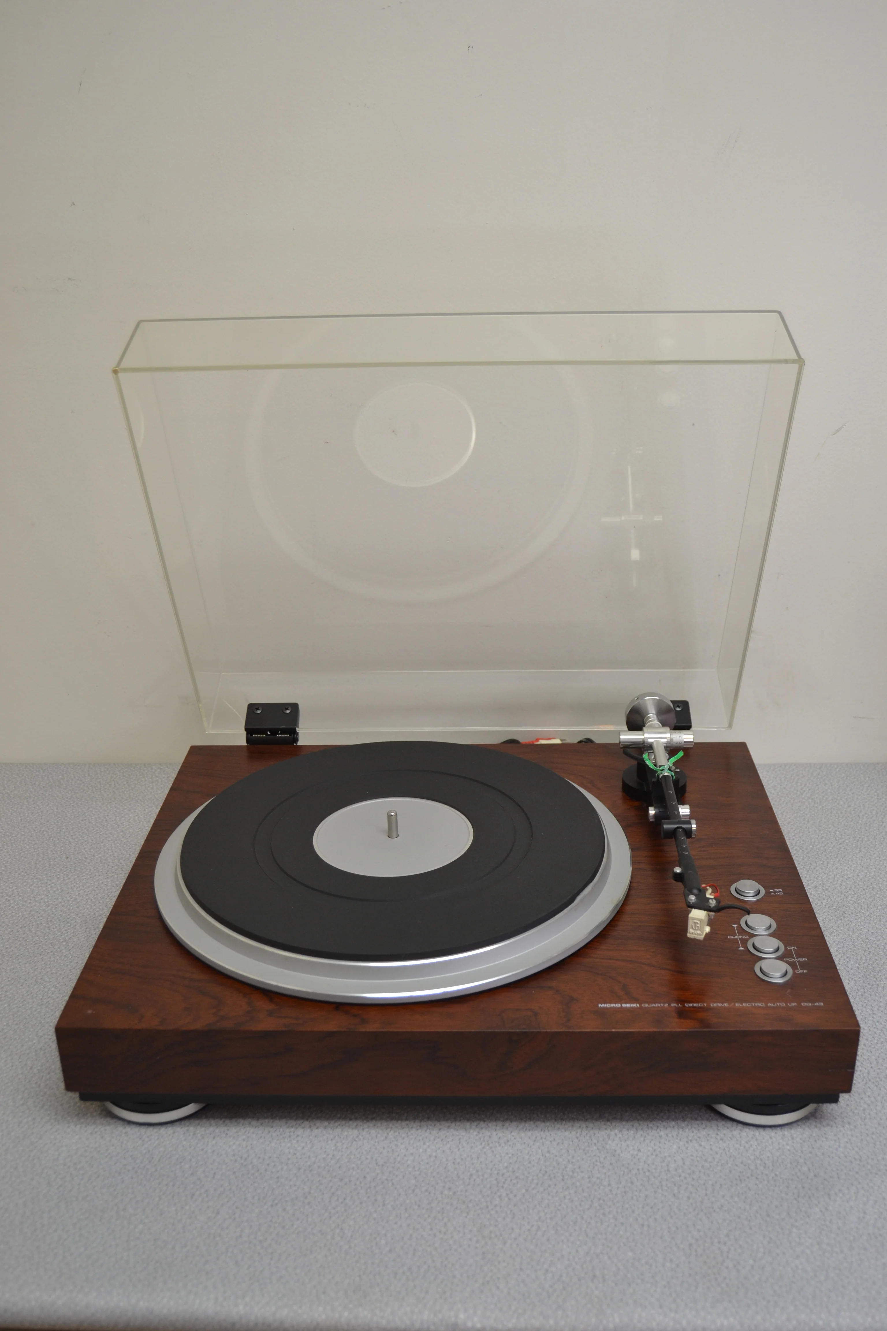 Micro Seiki DQ-43 Quartz-Locked PLL Direct-Drive Turntable - Image 2
