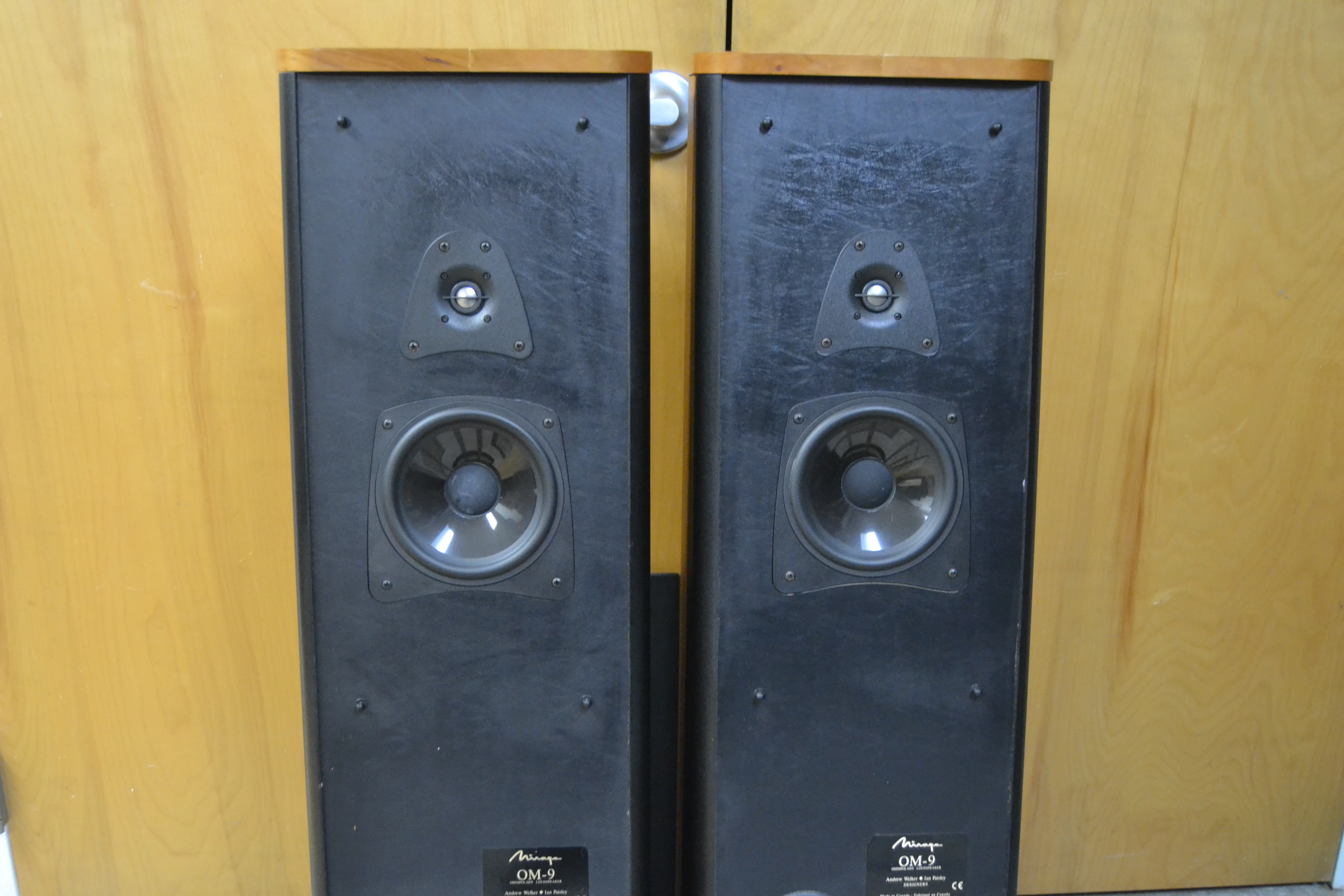 Mirage OM-9 Omni-polar Floor Standing Speakers - Image 4