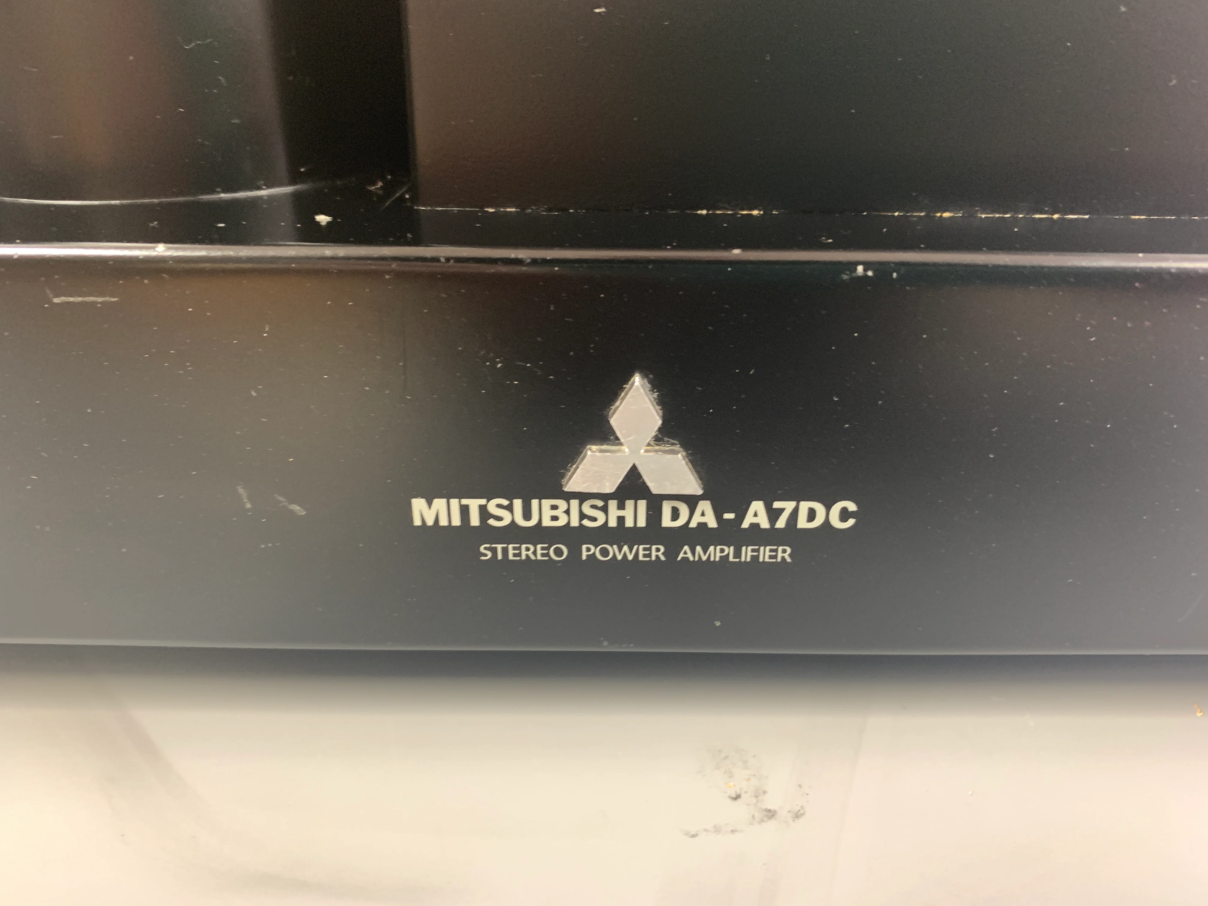 Mitsubishi DA-A7DC Power Amplifier - Image 4