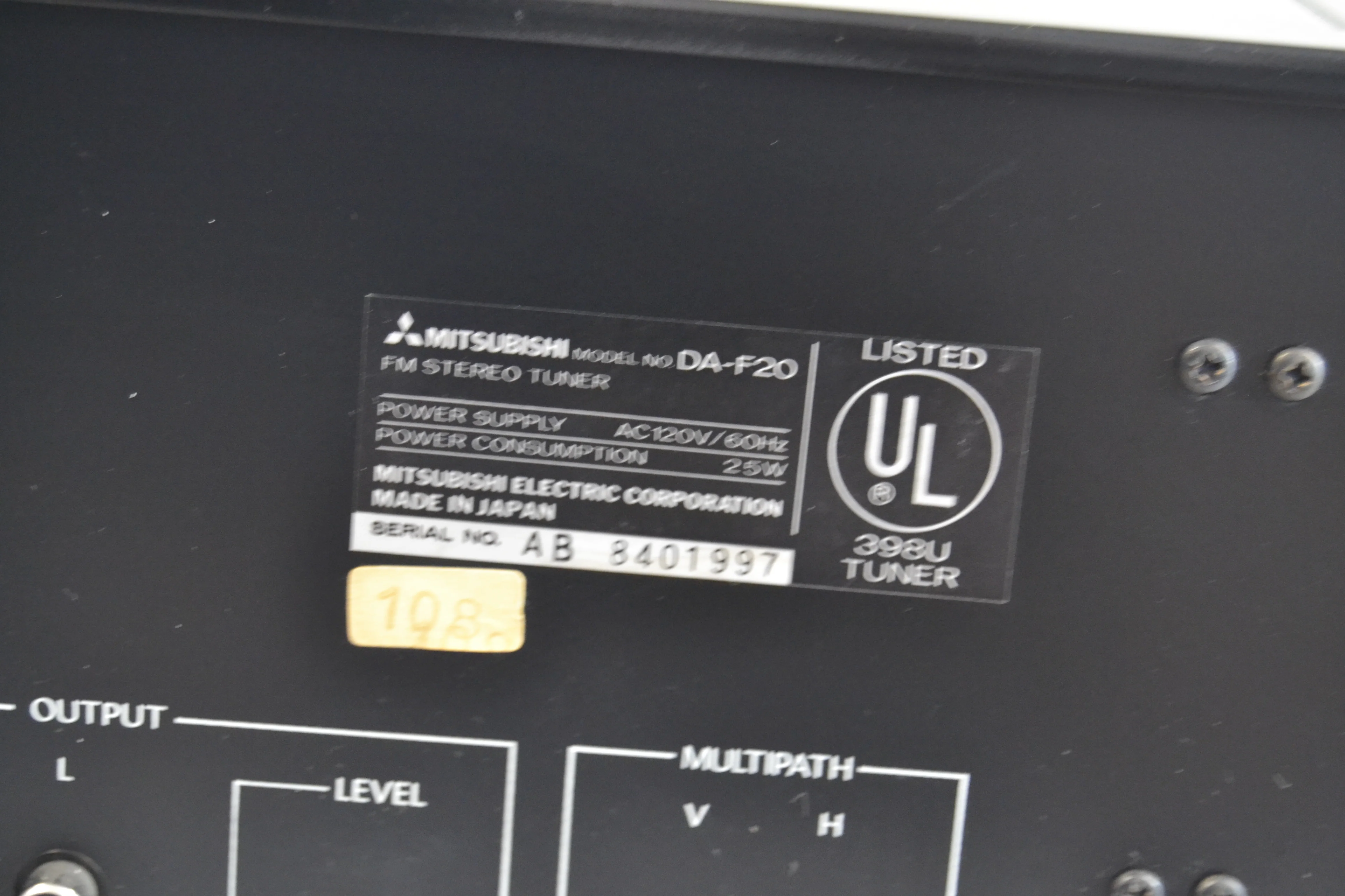 Mitsubishi DA-F20 Stereo Tuner - Image 13