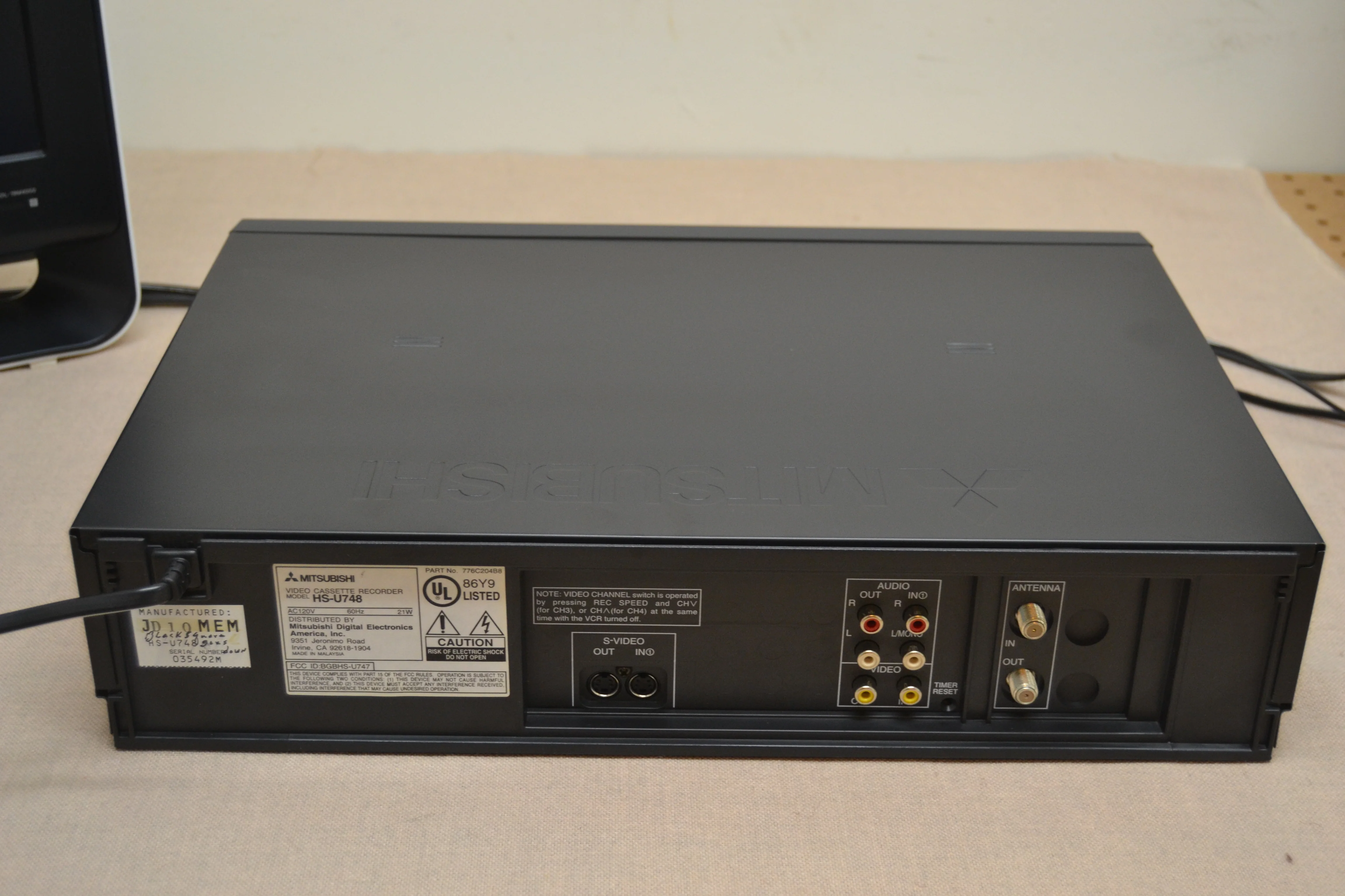 Mitsubishi HS-U748 S-VHS VCR * Remote - Image 12