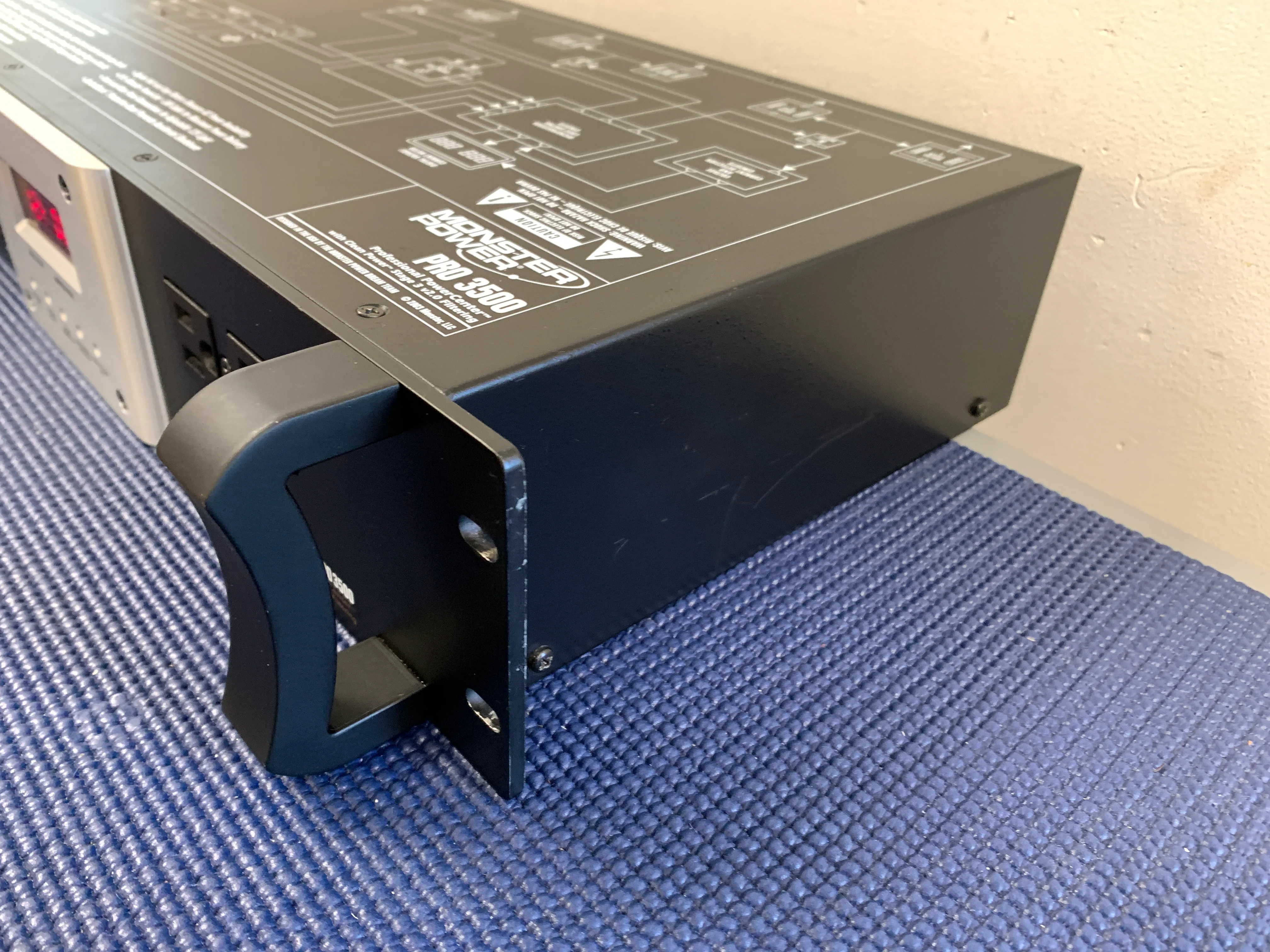 Monster Power PRO3500 - Image 7