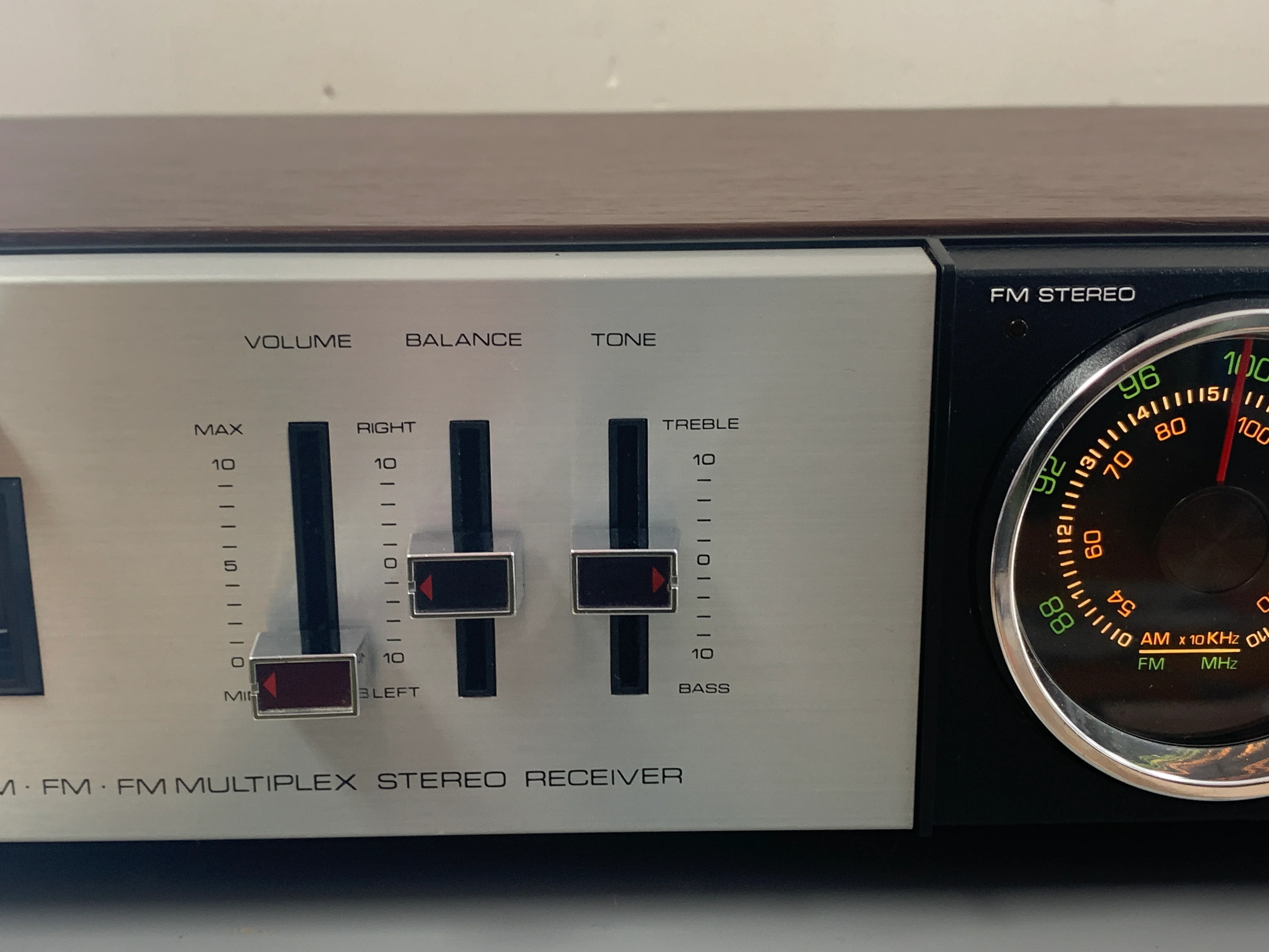Morse Electro Products T-4210 Stereo Receiver with 8 Track Player - Image 3