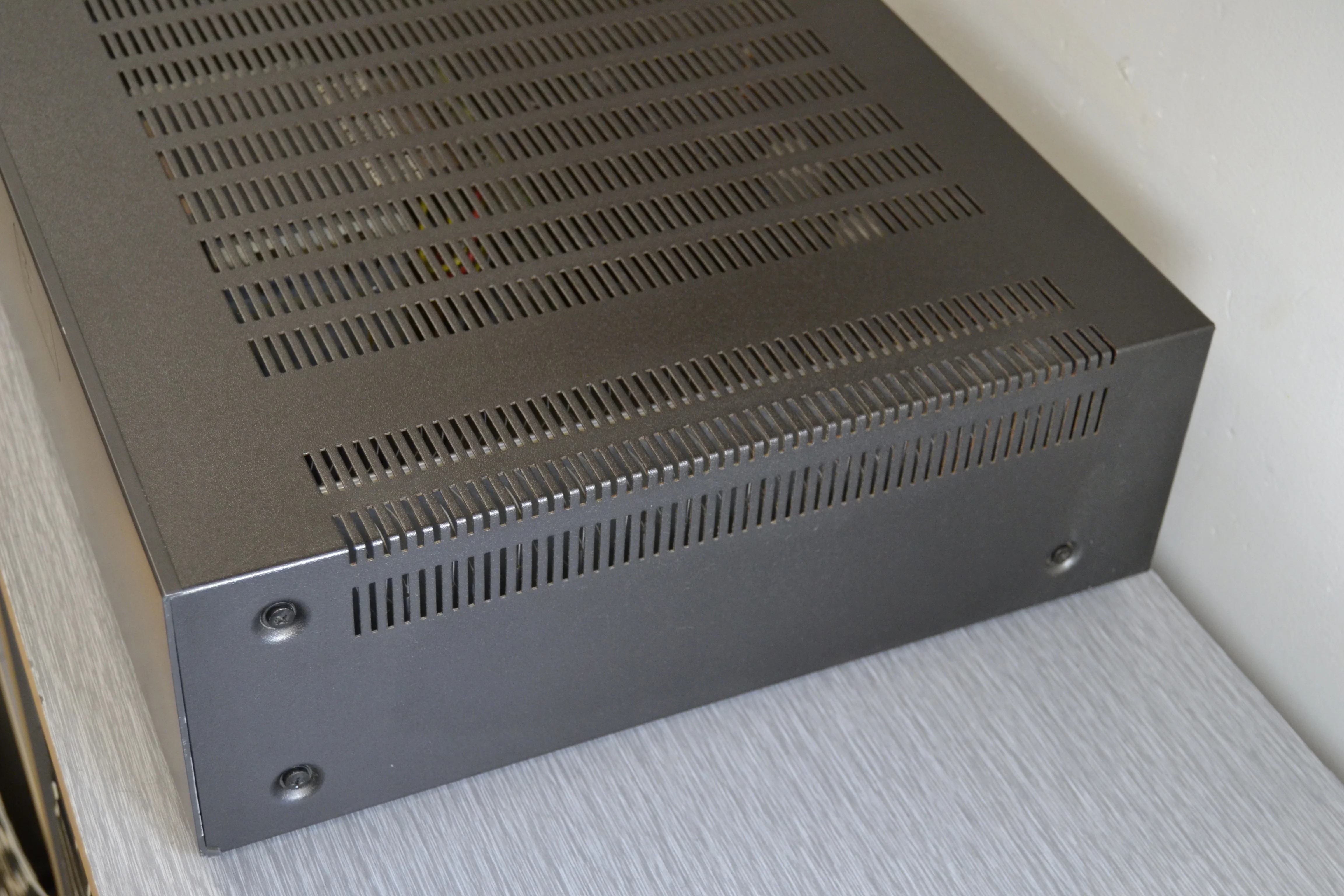 NAD 2200 Stereo Power Amplifier * 100W RMS - Image 6