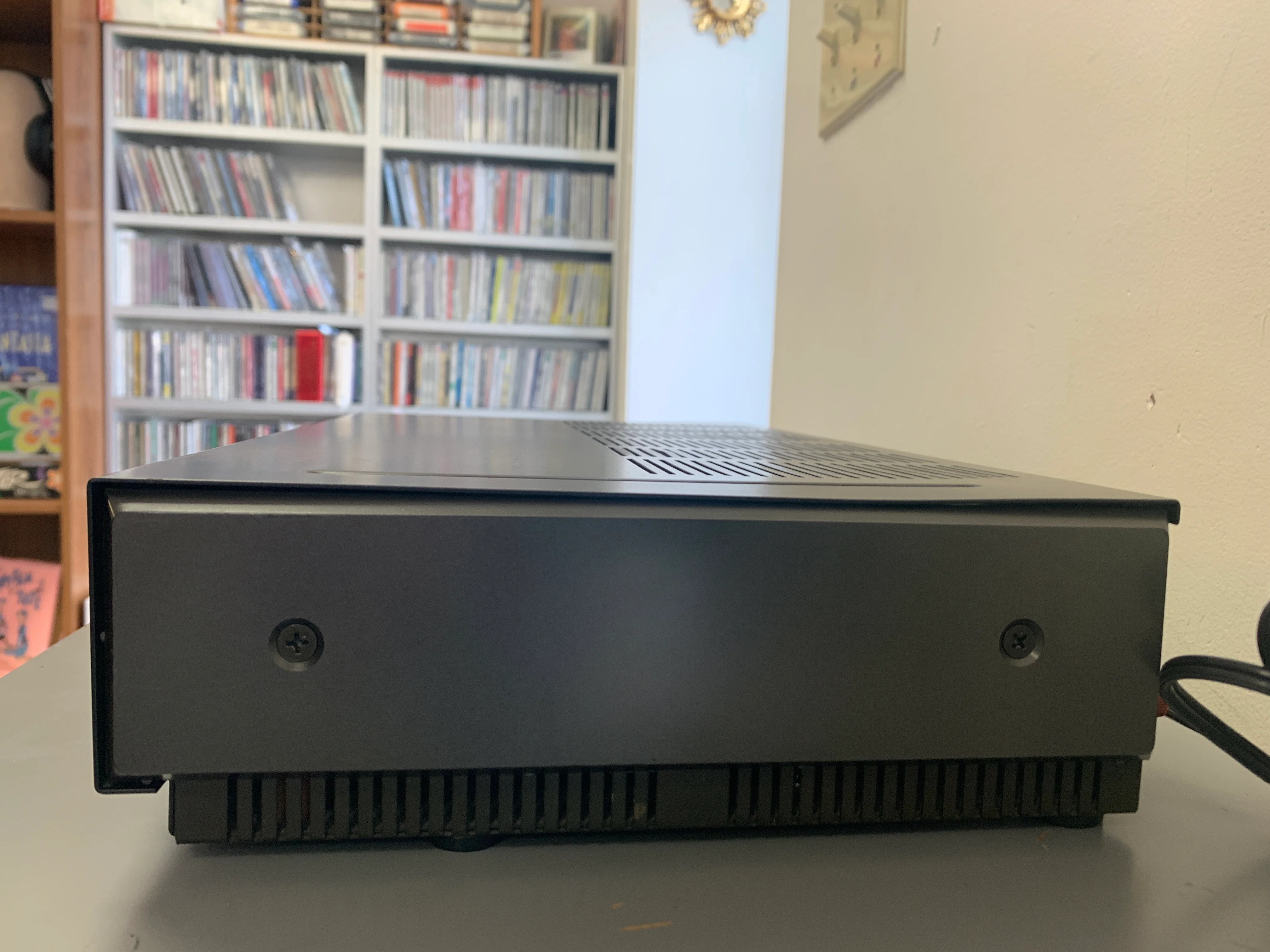 NAD 7120 Stereo Receiver - Image 6