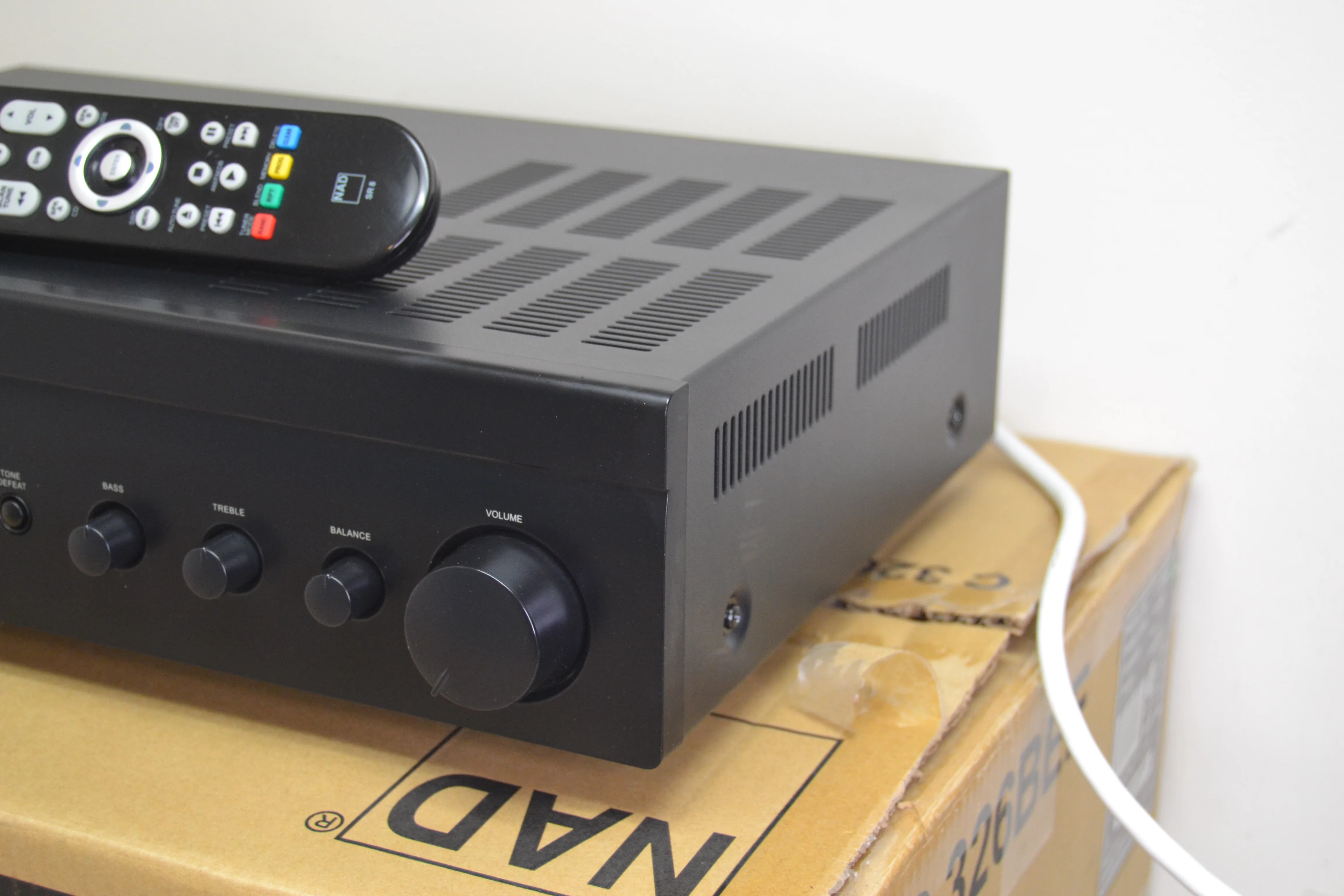Nad C326BEE Stereo Integrated Amplifier * 50W RMS * Box * Manual * Remote - Image 7