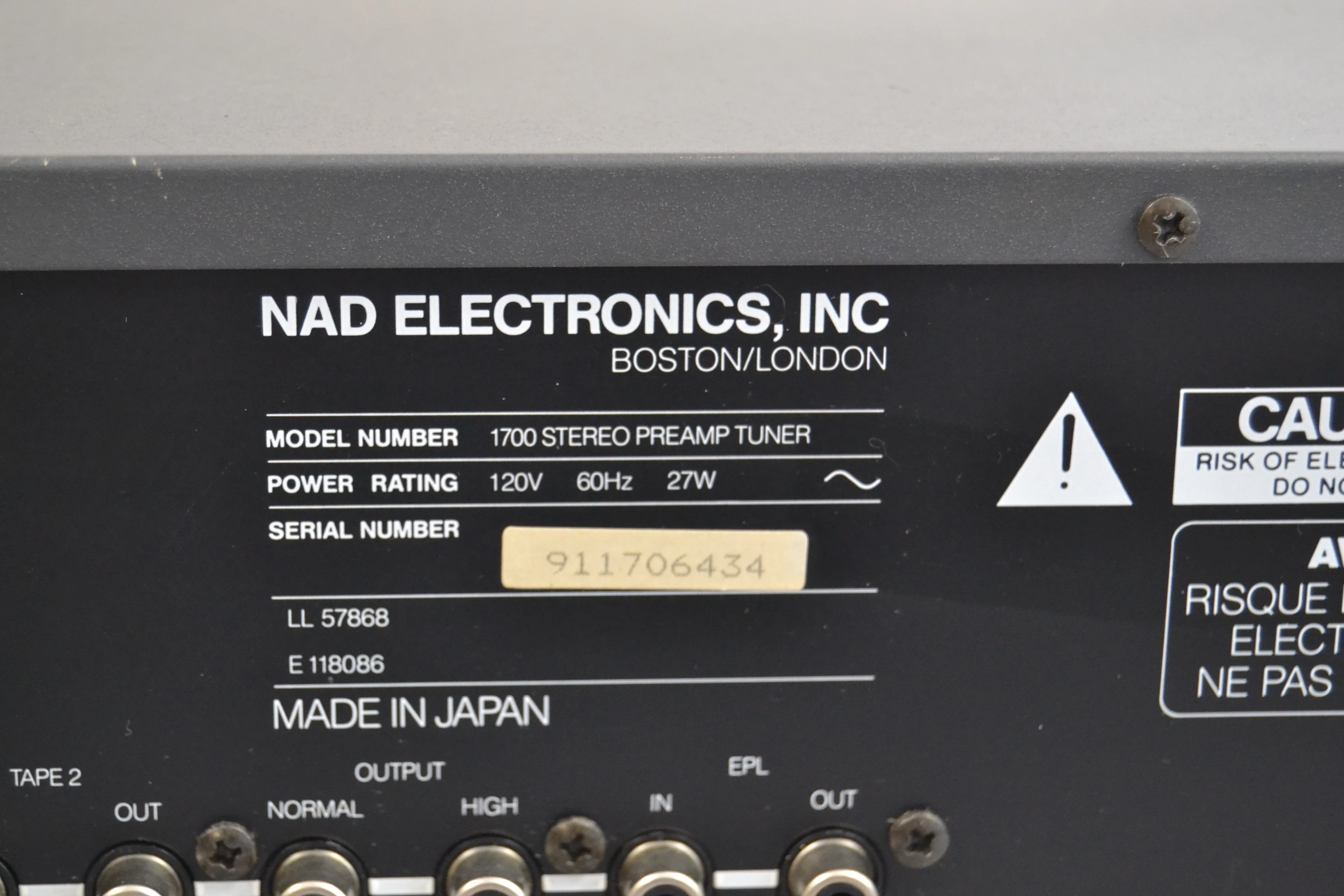 NAD Preamplifier Tuner 1700 - Image 11