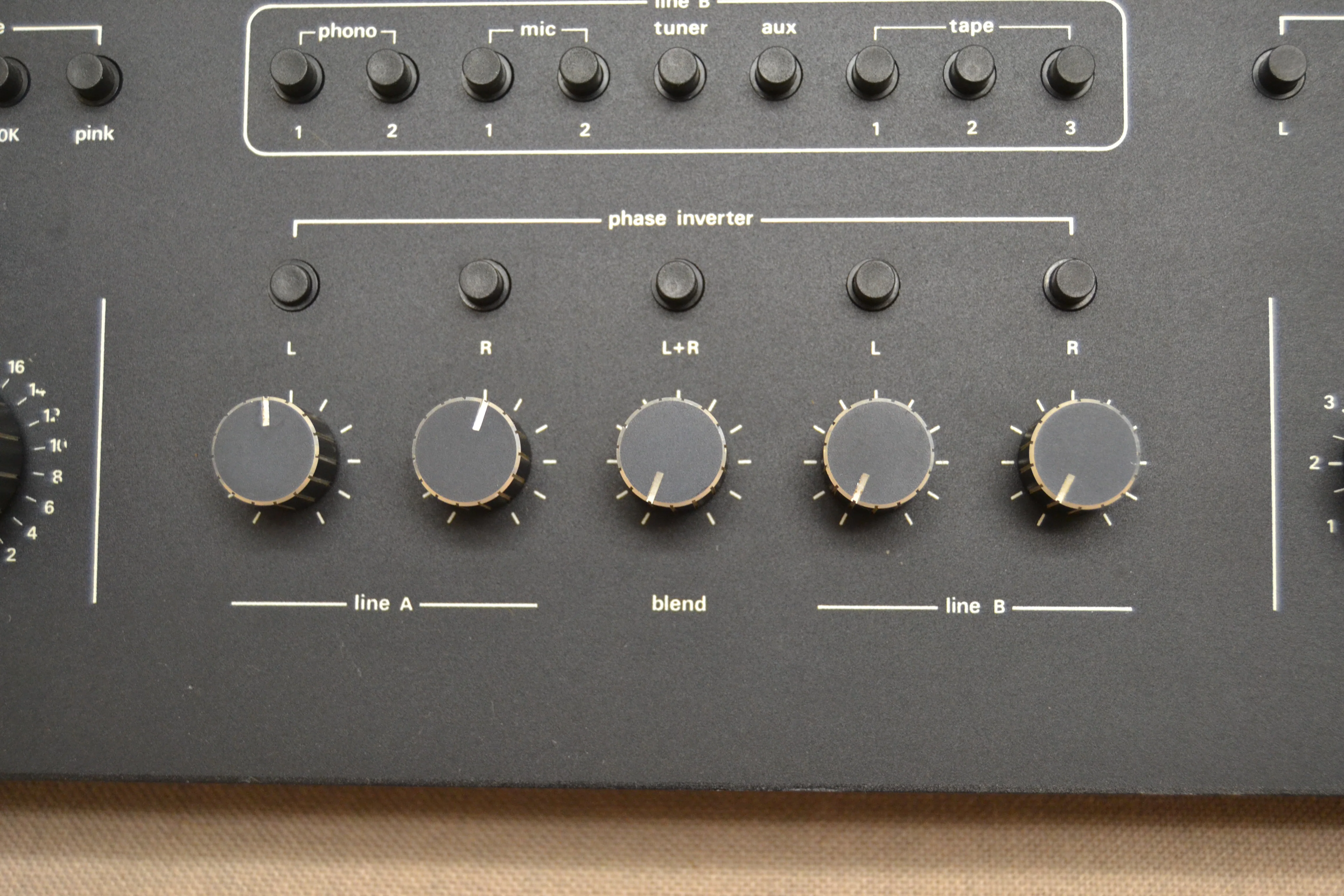 Nakamichi 610 Stereo Control Preamplifier * 1977 - Image 10