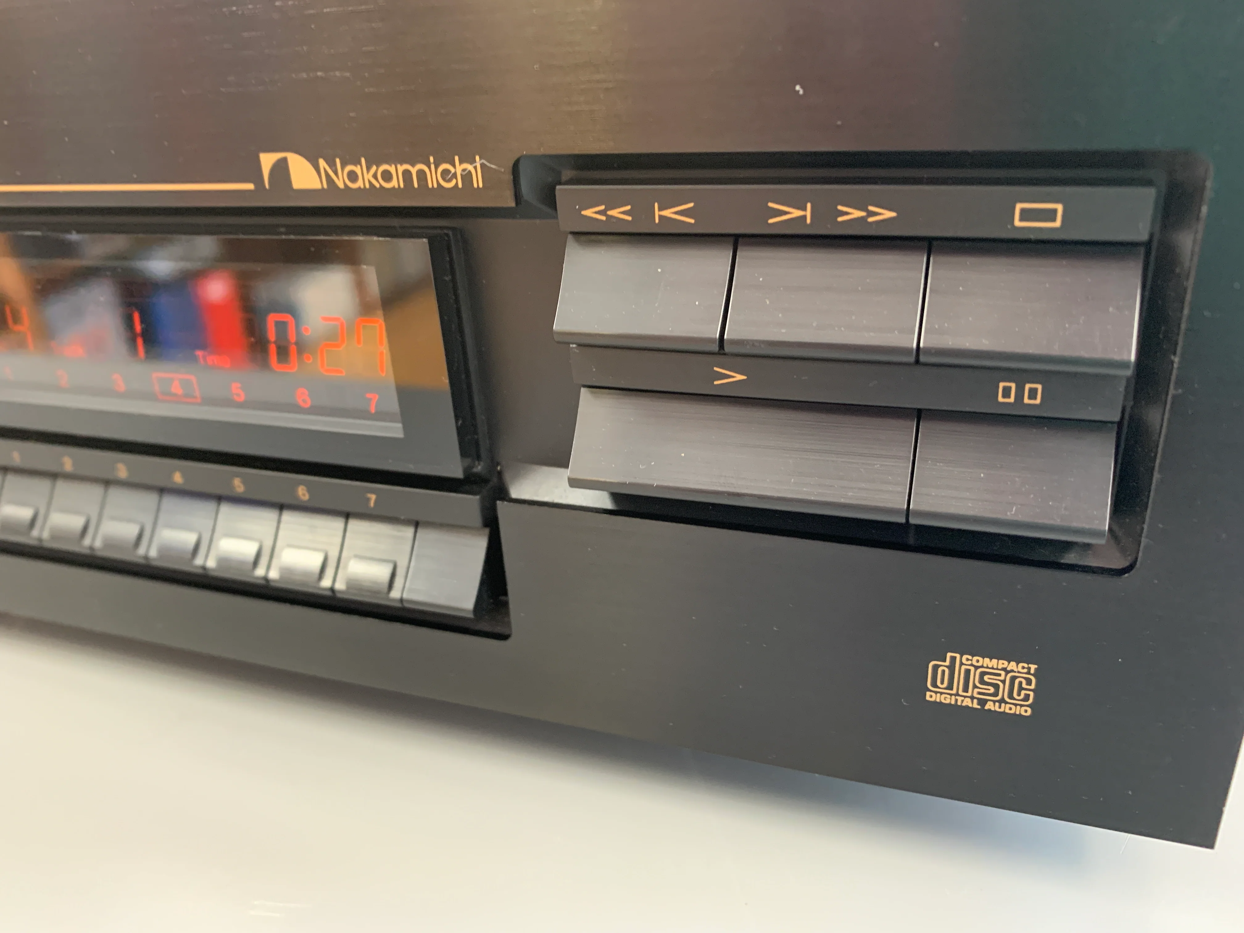Nakamichi MB-3S Music Bank CD Player * 7 Discs - Image 9