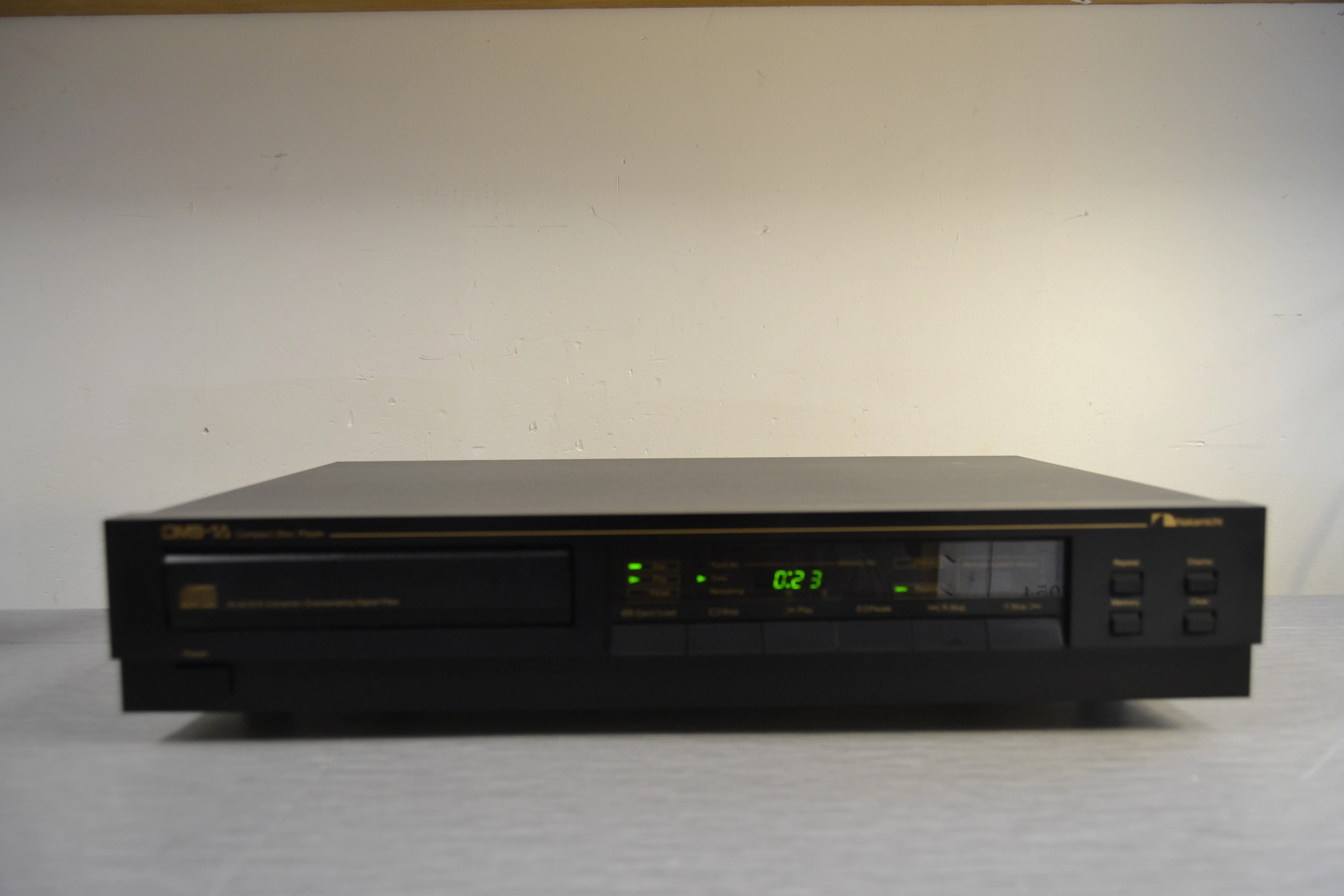 Nakamichi OMS-1A Single CD Player