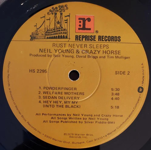 Neil Young & Crazy Horse - Rust Never Sleeps (LP, Album, Win) (Near Mint (NM or M-)) - Image 4