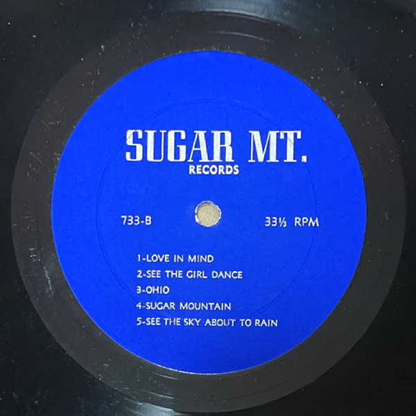 Neil Young - Live On Sugar Mountain: February 1, 1971 (LP, Mono, Unofficial) (Very Good Plus (VG+)) - Image 3