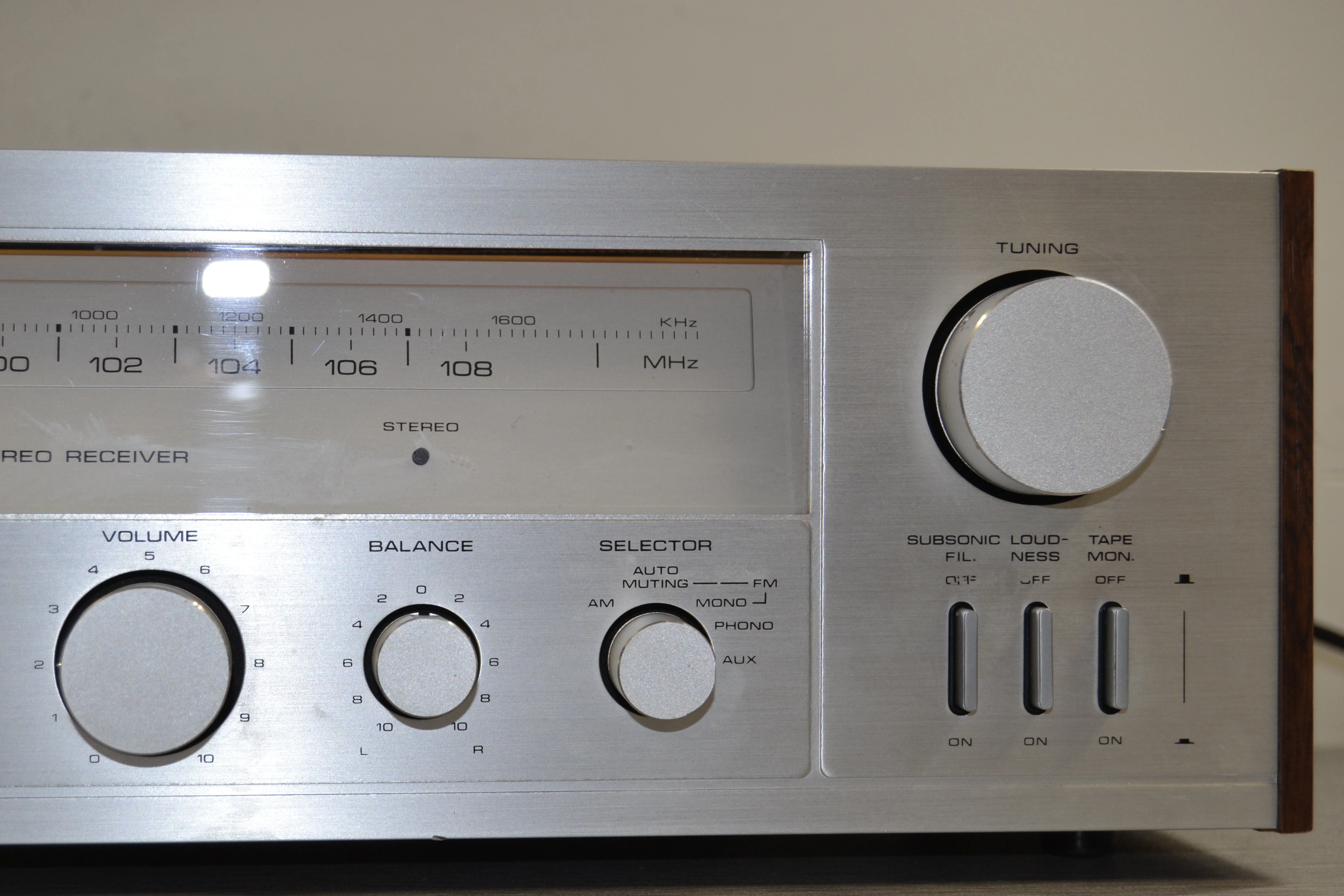 Nikko NR-519 Stereo Receiver * 20W RMS * 1980 - Image 4