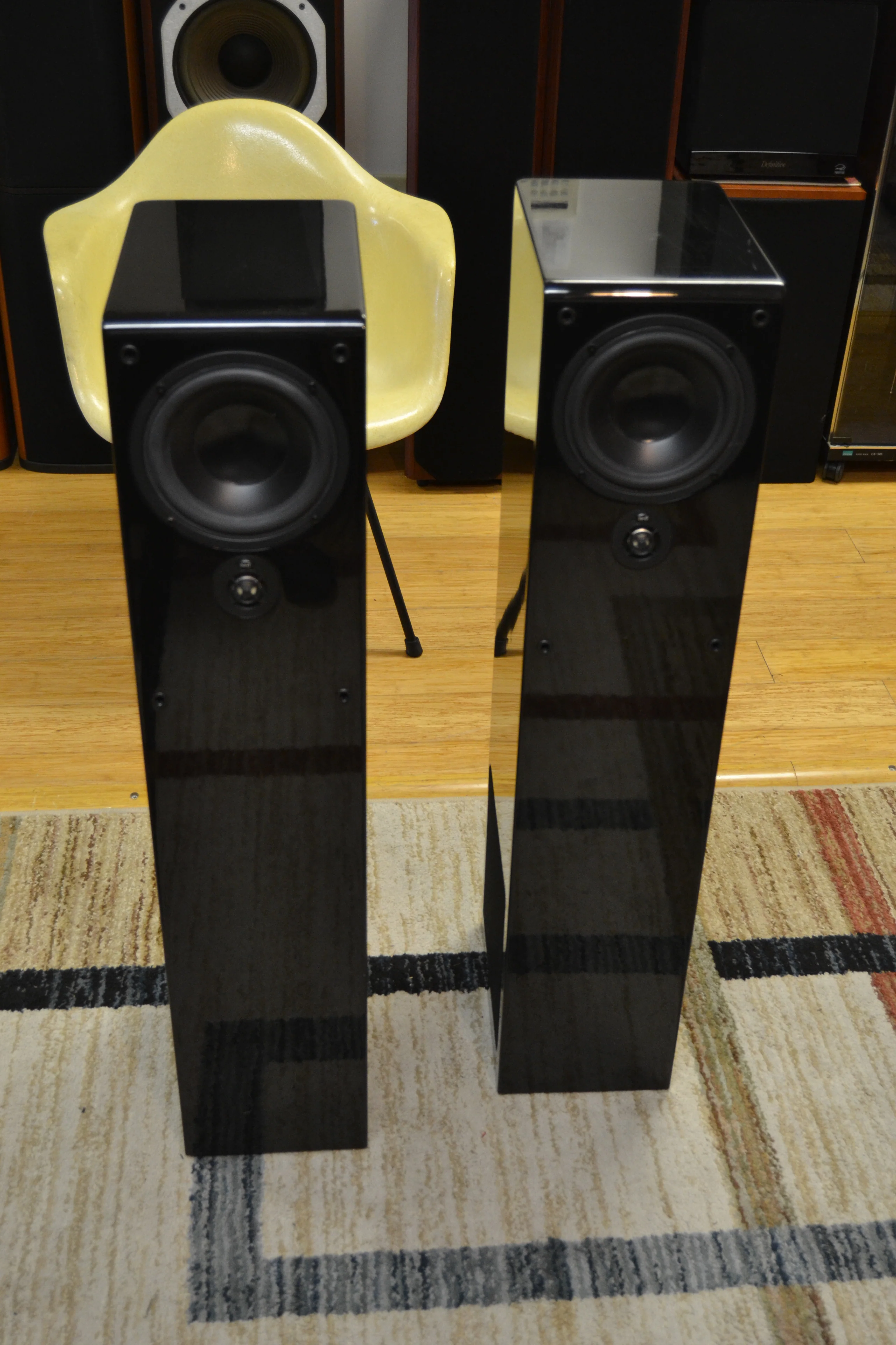 Now Hear This NHT ST4 Floor Standing Speakers - Image 2