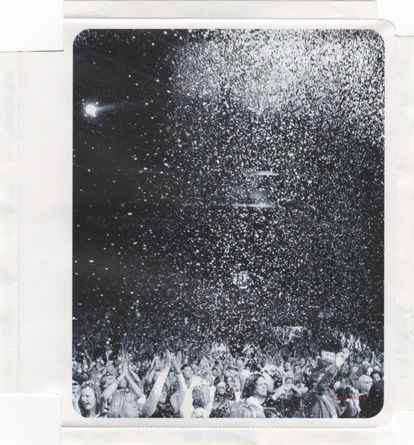 One Direction - Up All Night - The Live Tour (DVD-V, NTSC, Wal) (Mint (M)) - Image 3