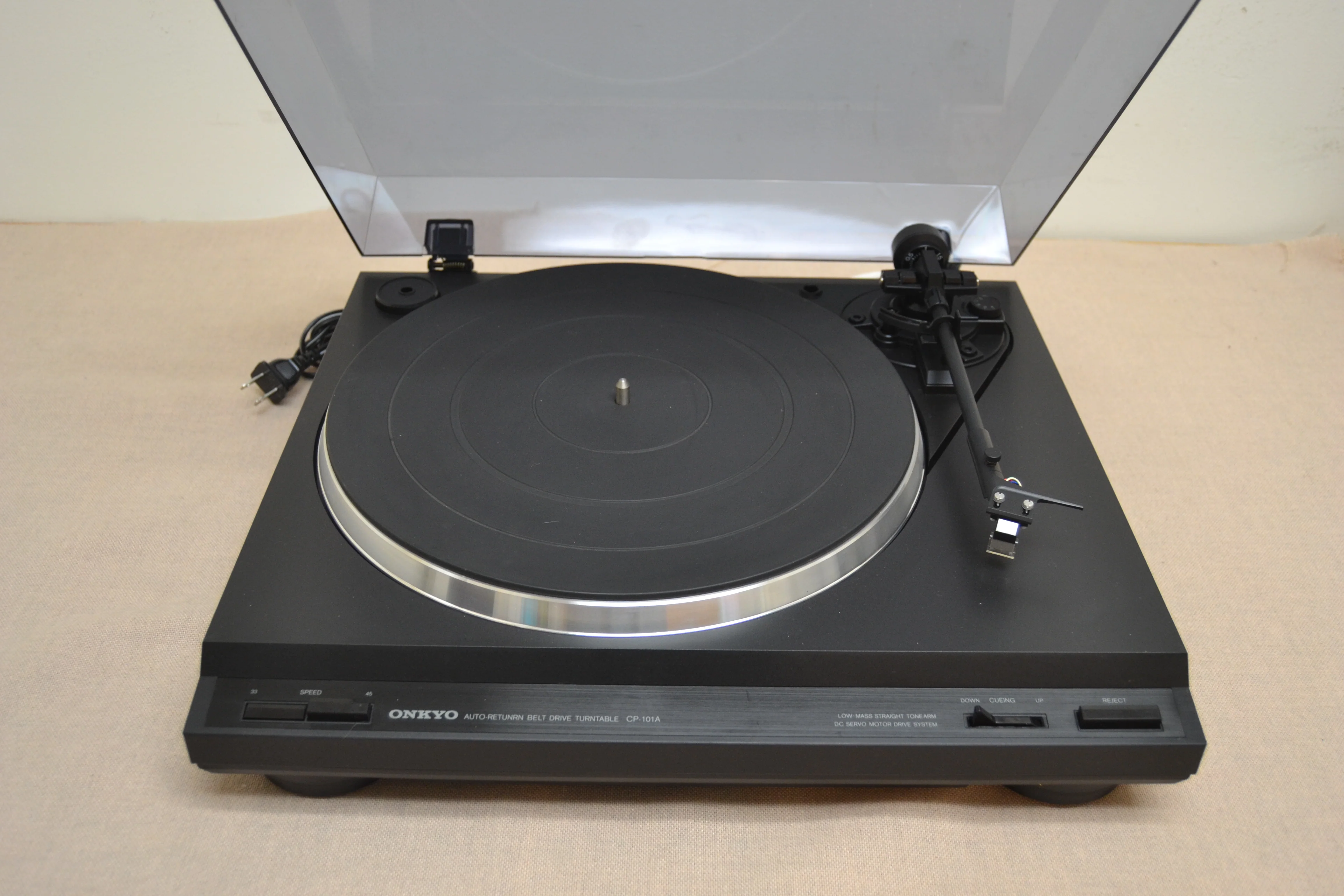 Onkyo CP-101A Belt Drive Turntable - Image 2