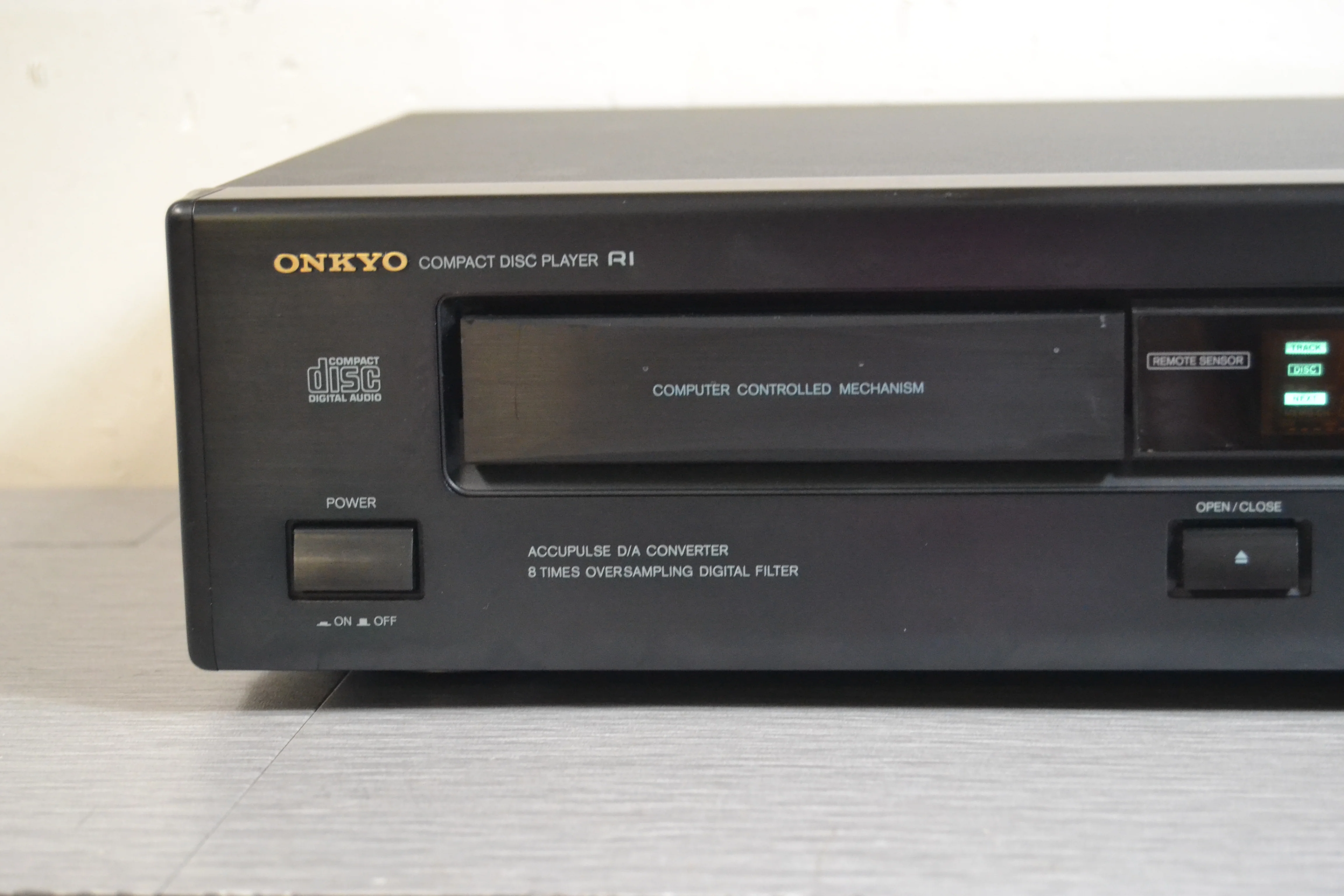 Onkyo DX-710 Single CD Player - Image 2