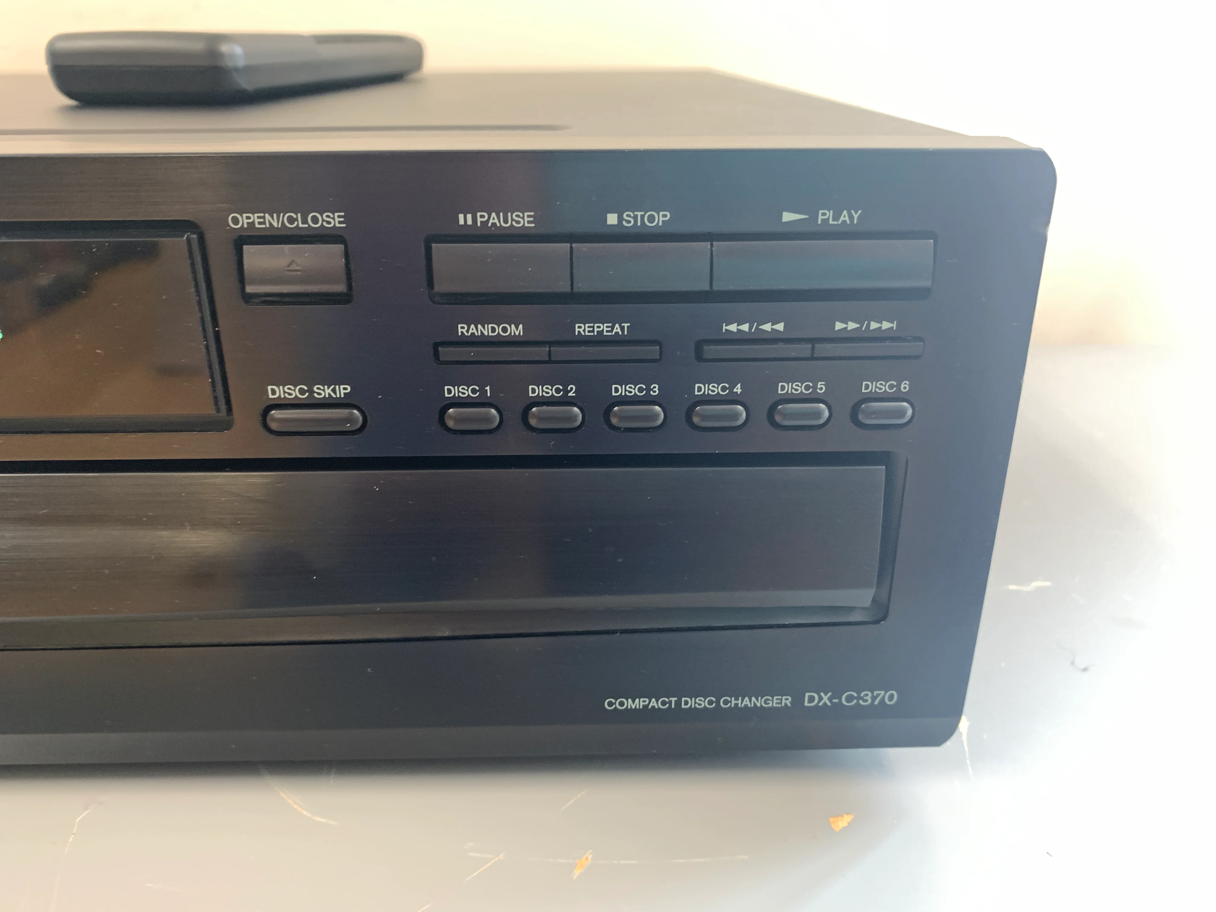 Onkyo DX-C370 Compact Disc Changer * 6 Discs * Remote Control - Image 4