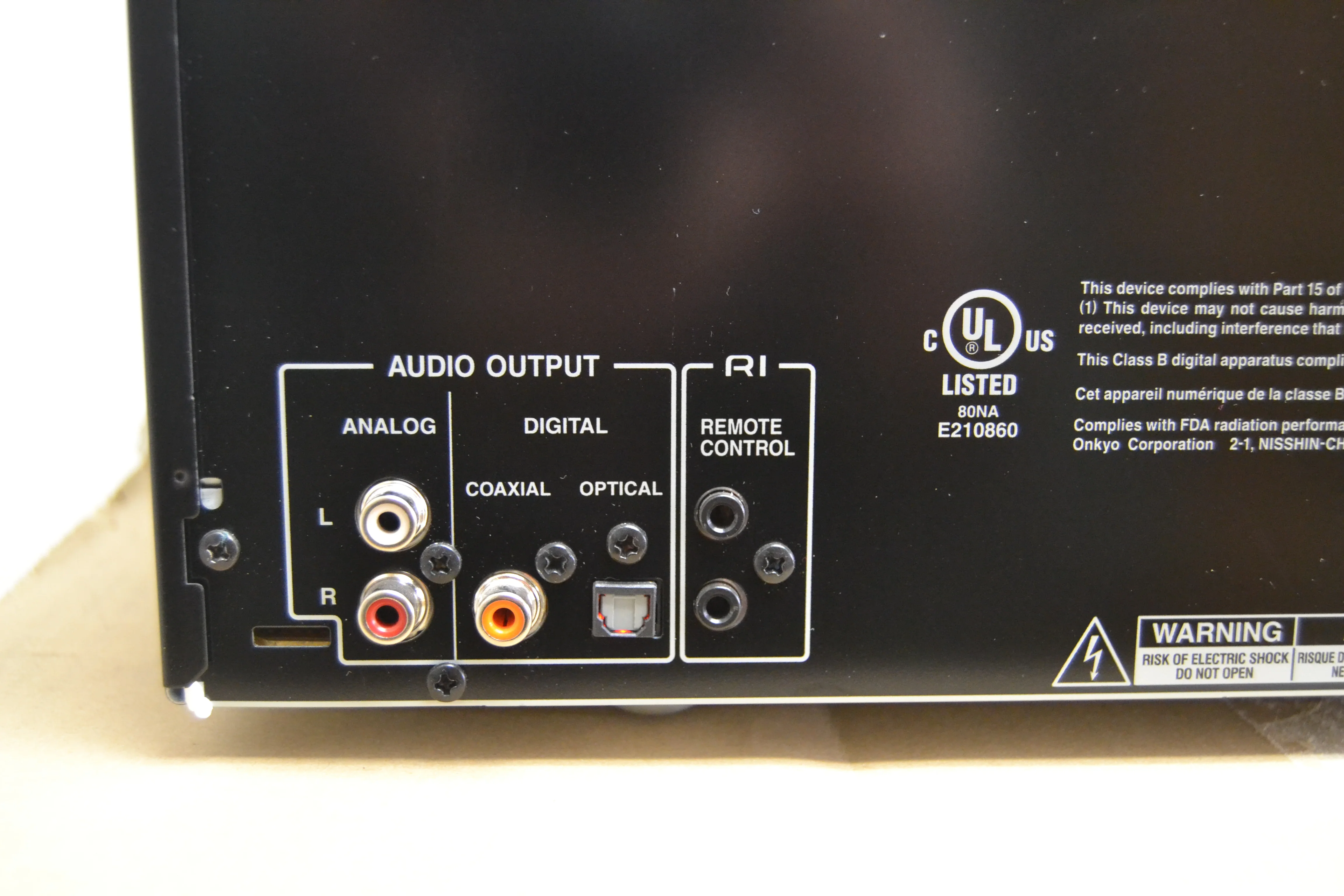Onkyo DX-C390 Six Disc CD Changer * Box * Remote * Manual - Image 10