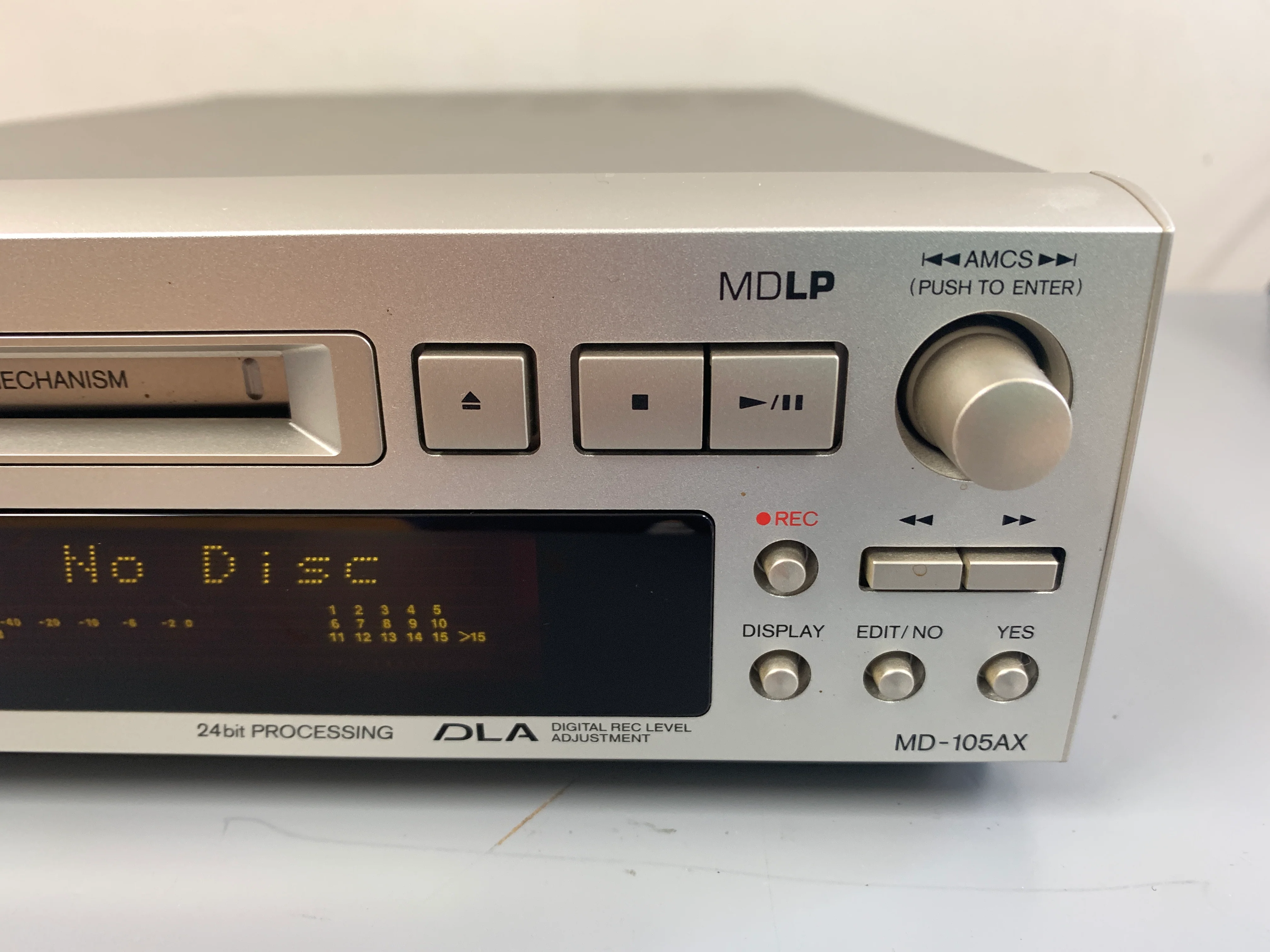Onkyo MD105AX Minidisc Player Recorder - Image 4