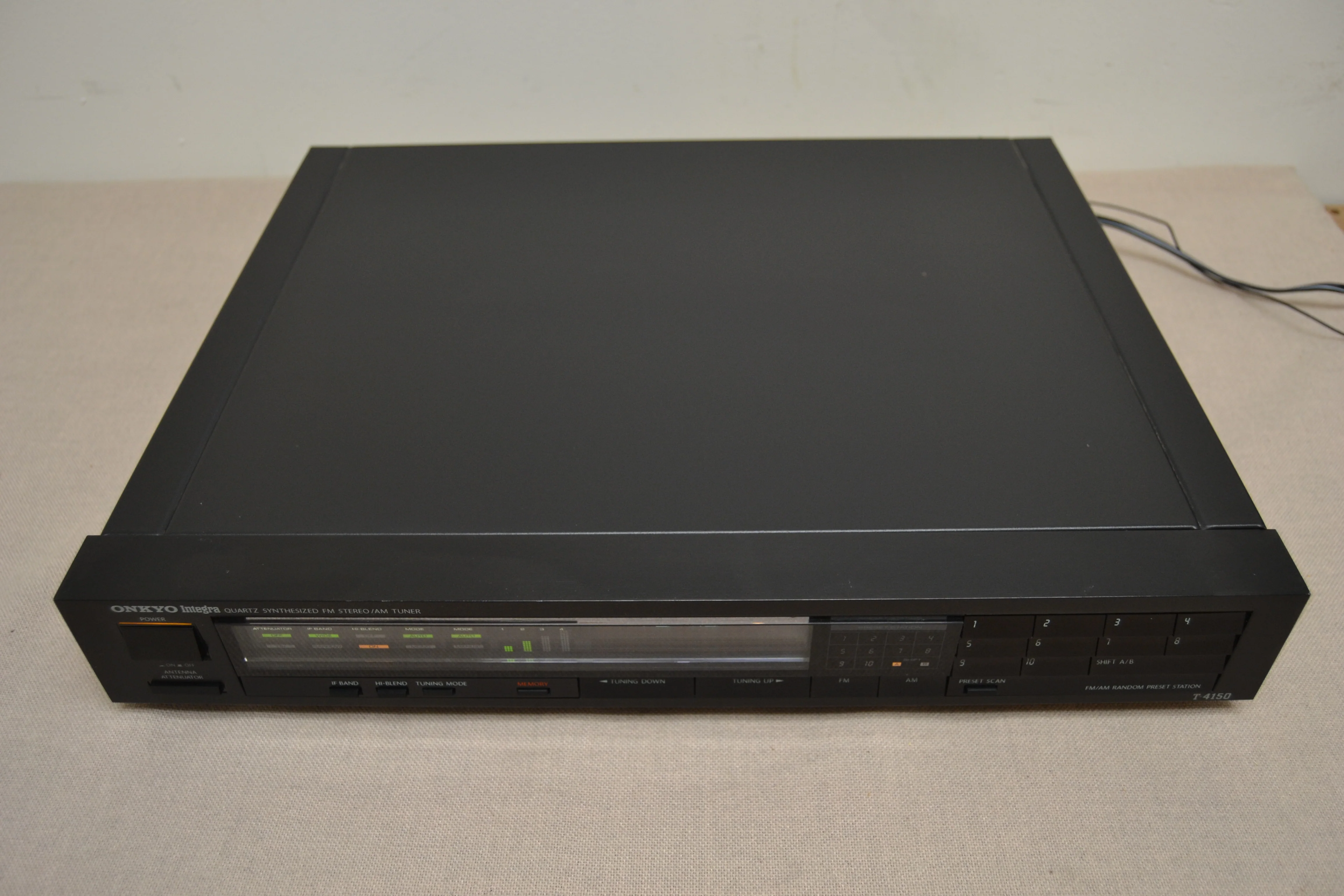 Onkyo T-4150 Synthesized FM Stereo / AM Tuner (1987-89) - Image 7
