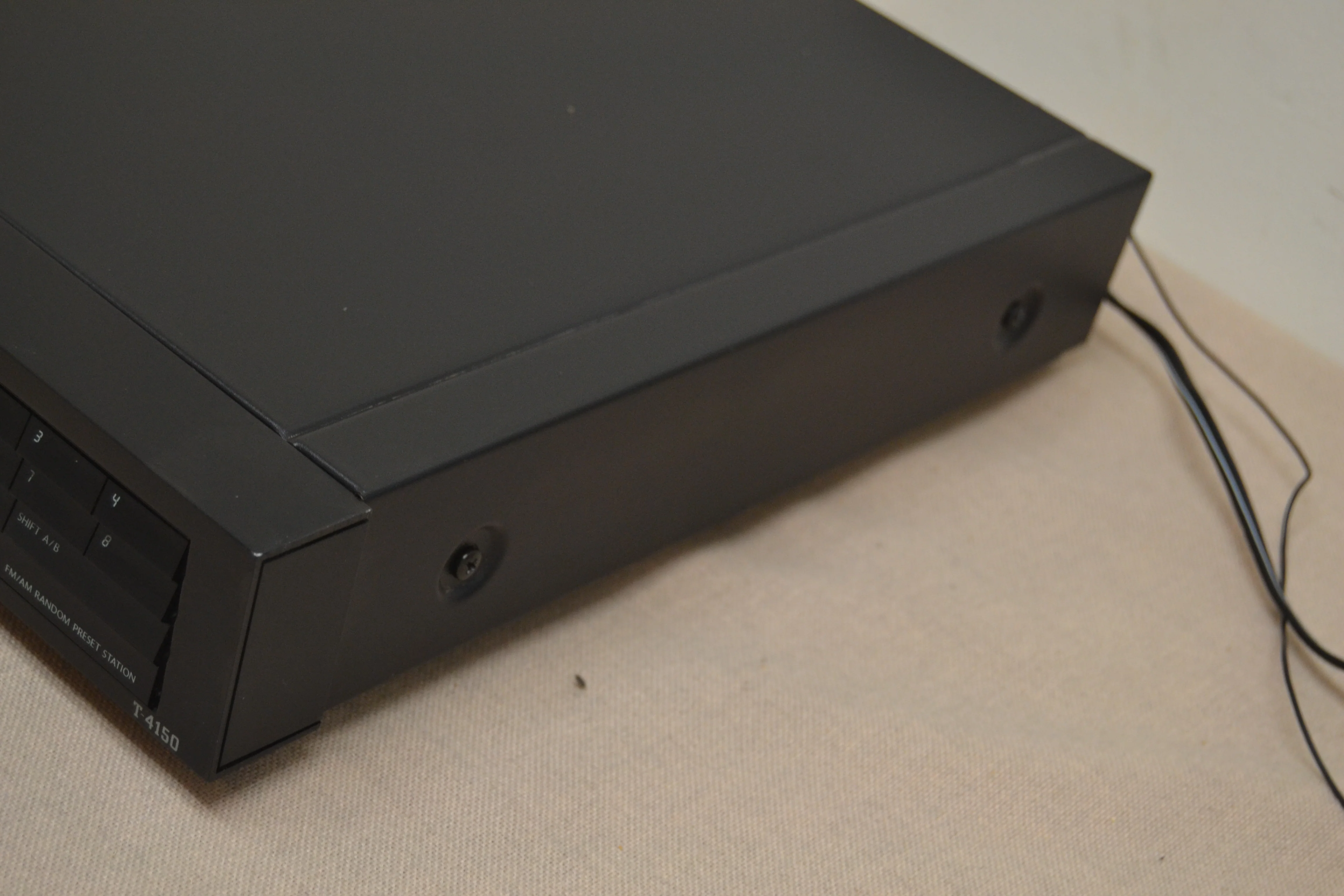 Onkyo T-4150 Synthesized FM Stereo / AM Tuner (1987-89) - Image 8