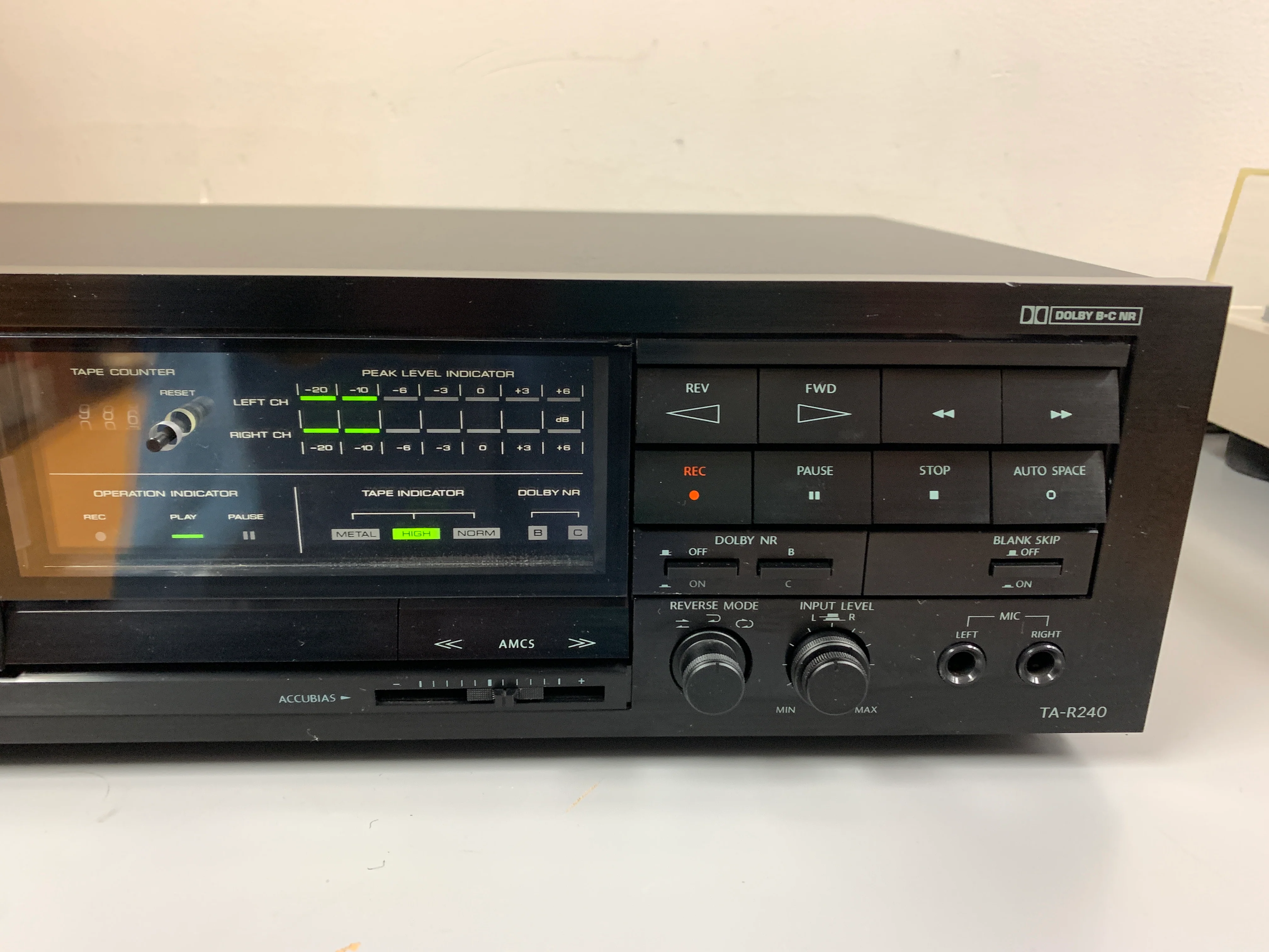 Onkyo TA-R240 Cassette Deck - Image 4