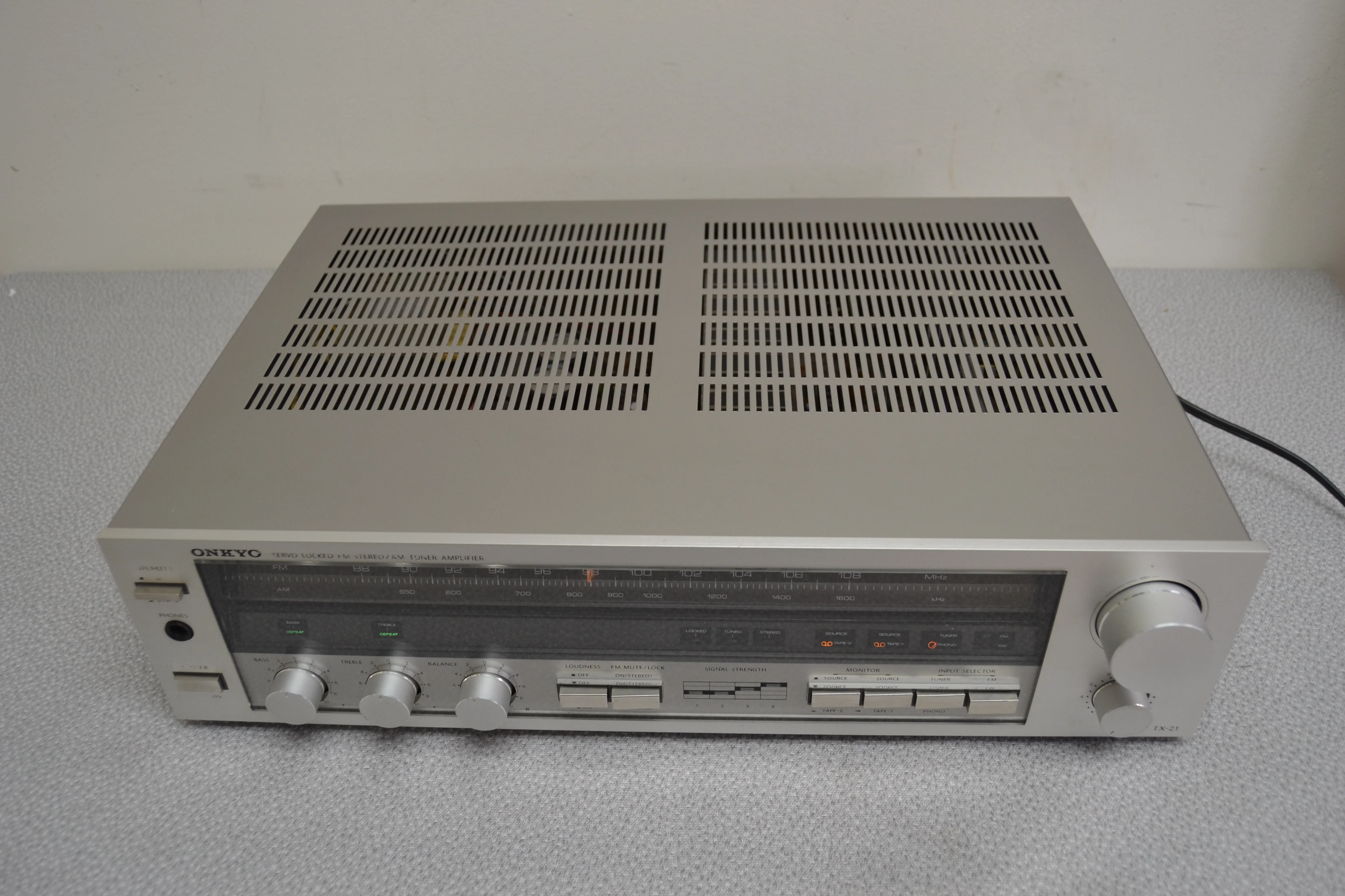 Onkyo TX-21 Stereo Receiver * 30W RMS * 1982 - Image 5