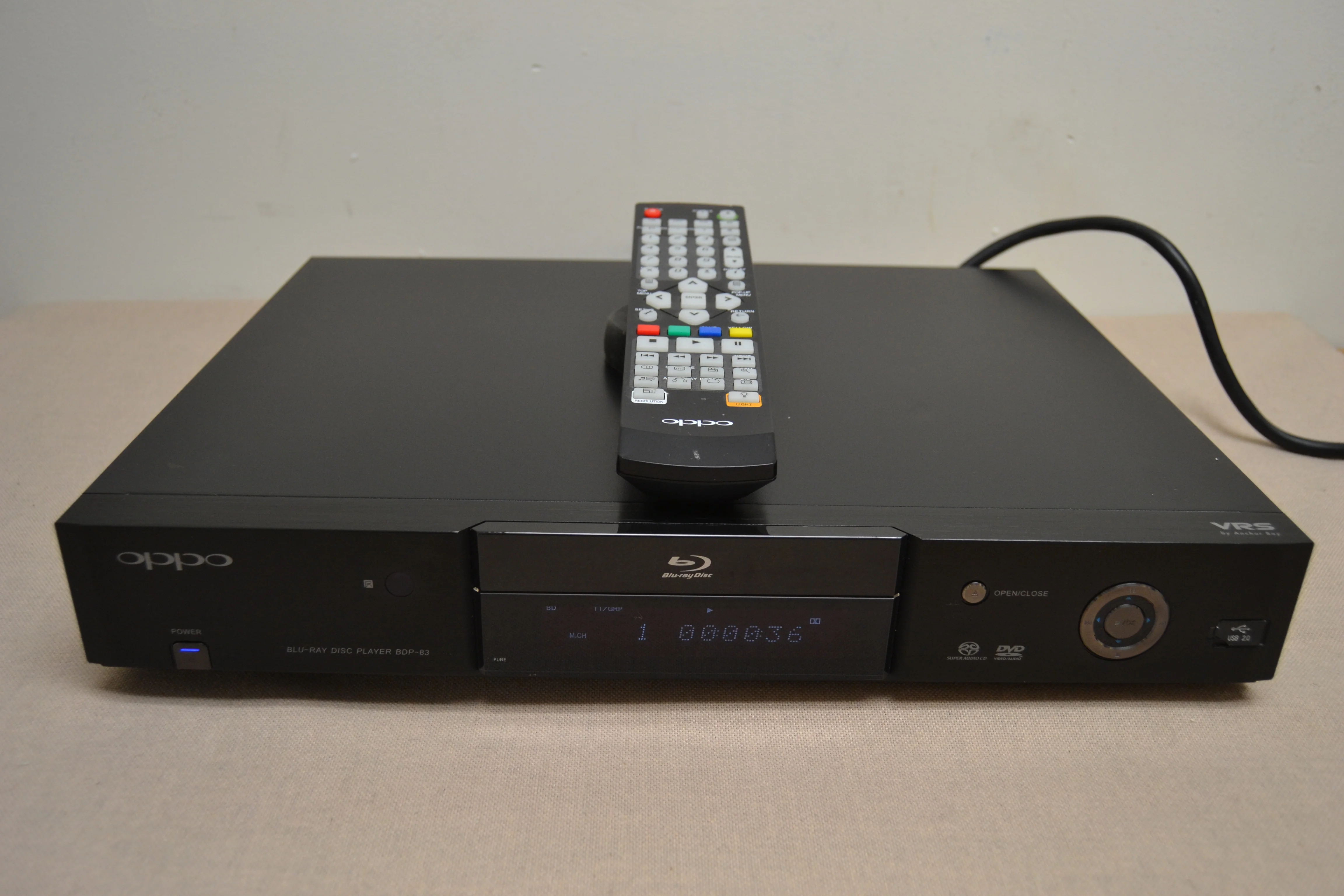 OPPO BDP-83 Blu-ray Disc Player with SACD, DVD-Audio, and VRS Technology * Remote Control