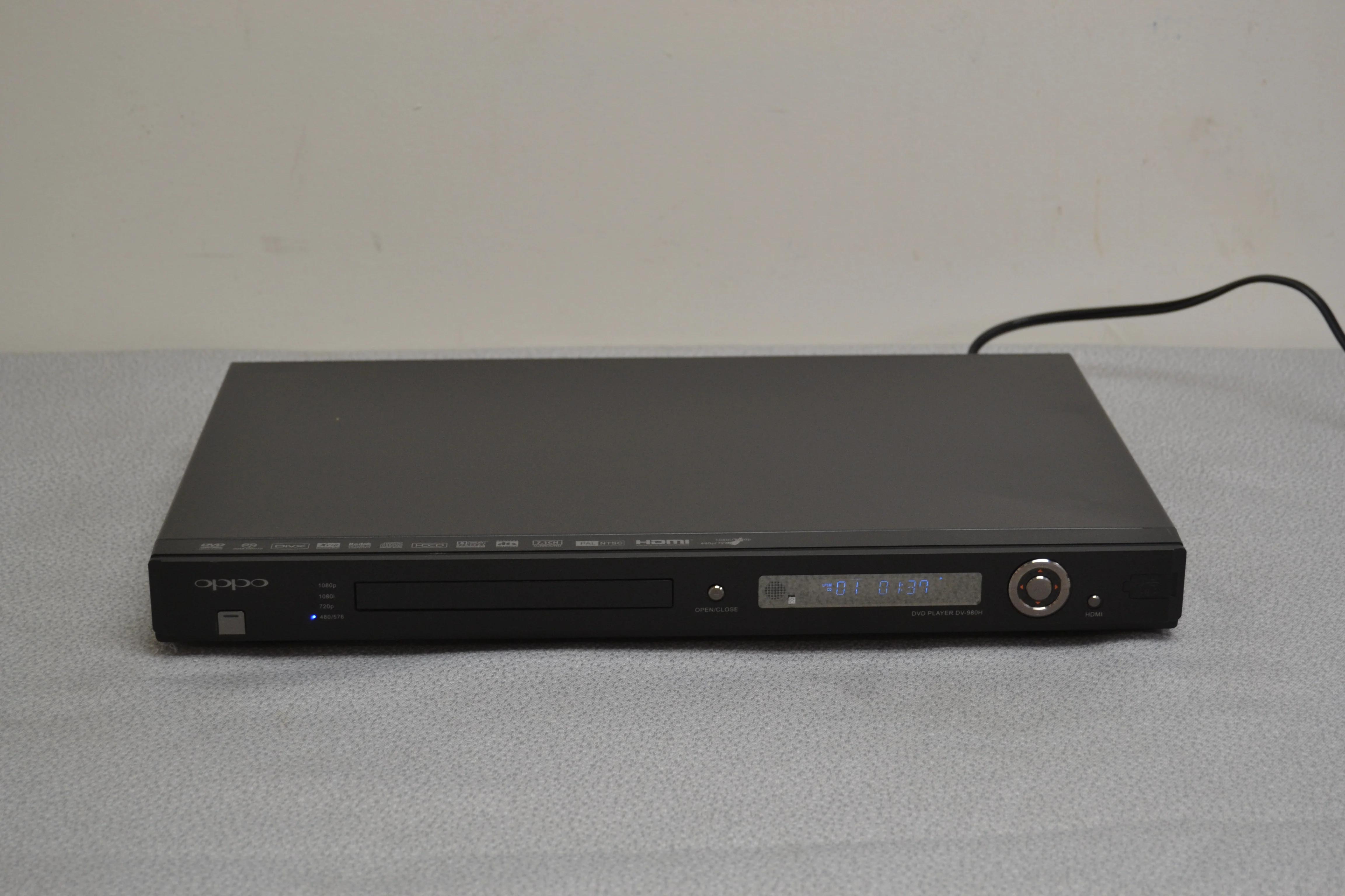 Oppo DV-980H * Universal Player * Remote Control