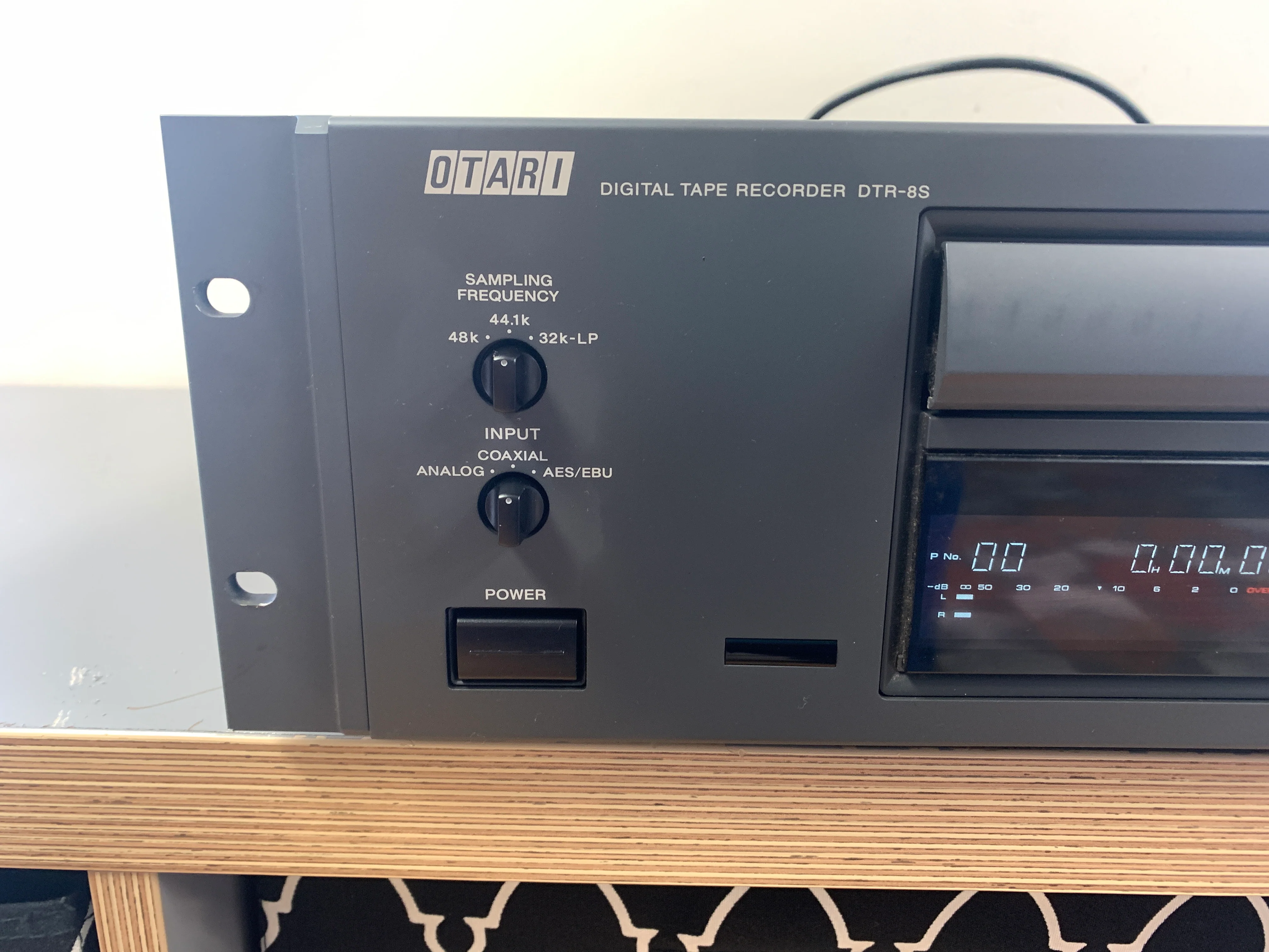 Otari DTR-8S DAT Player / Recorder - Image 2
