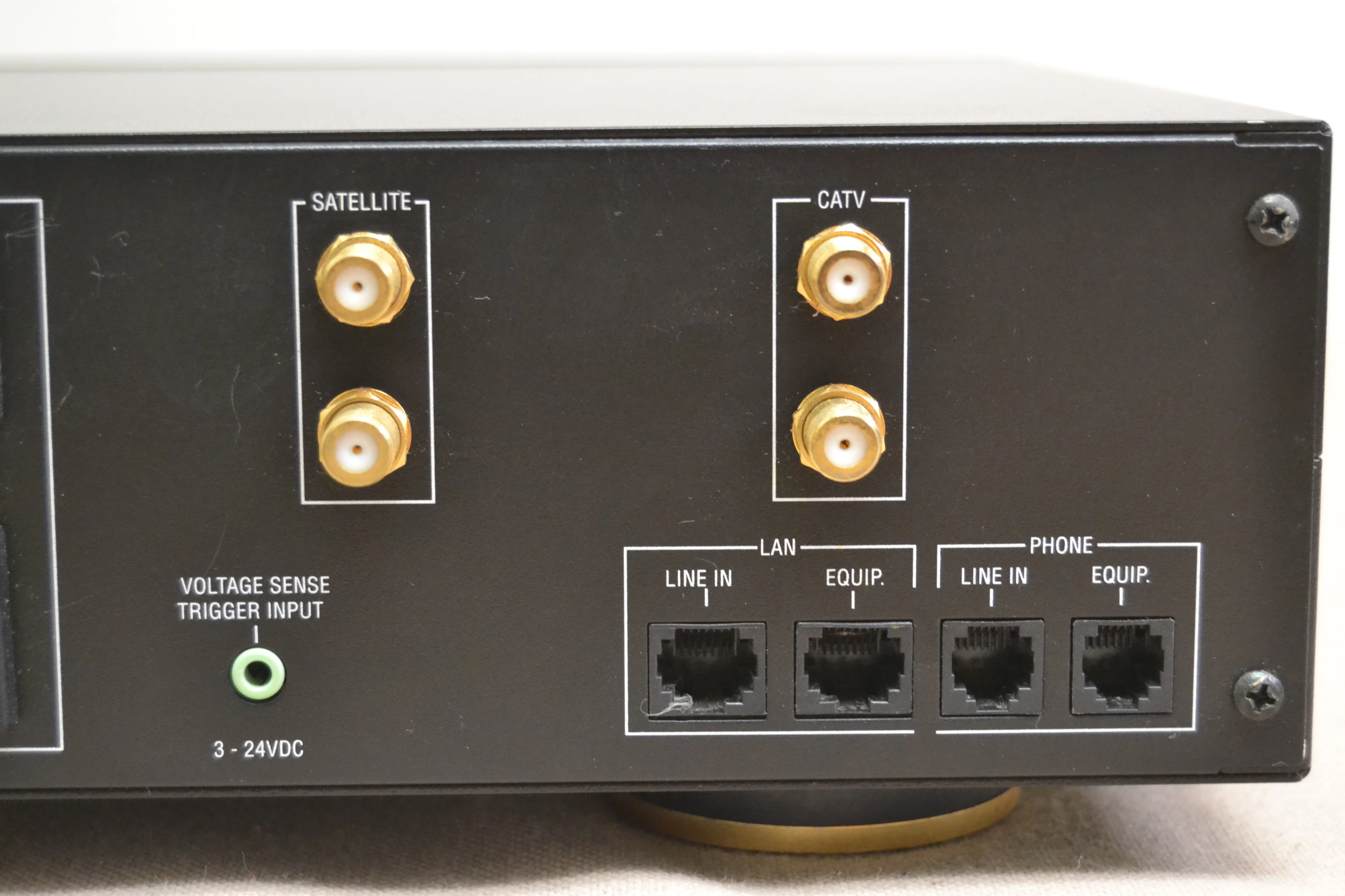 Panamax MAX® 5100-EX Power line conditioner and surge protector - Image 14