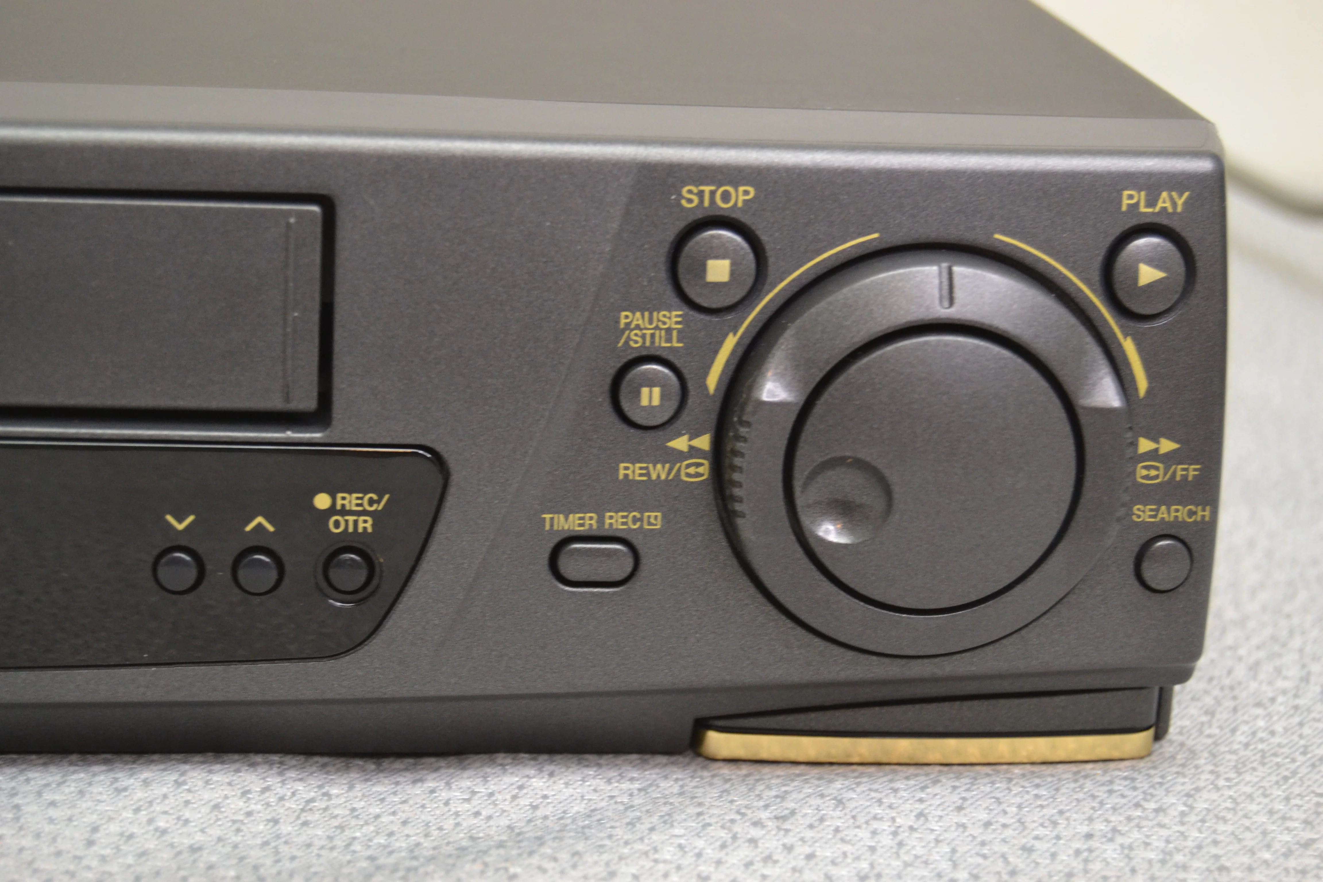 Panasonic AG-2560 Hi-Fi Stereo Video Cassette Recorder * Remote - Image 6