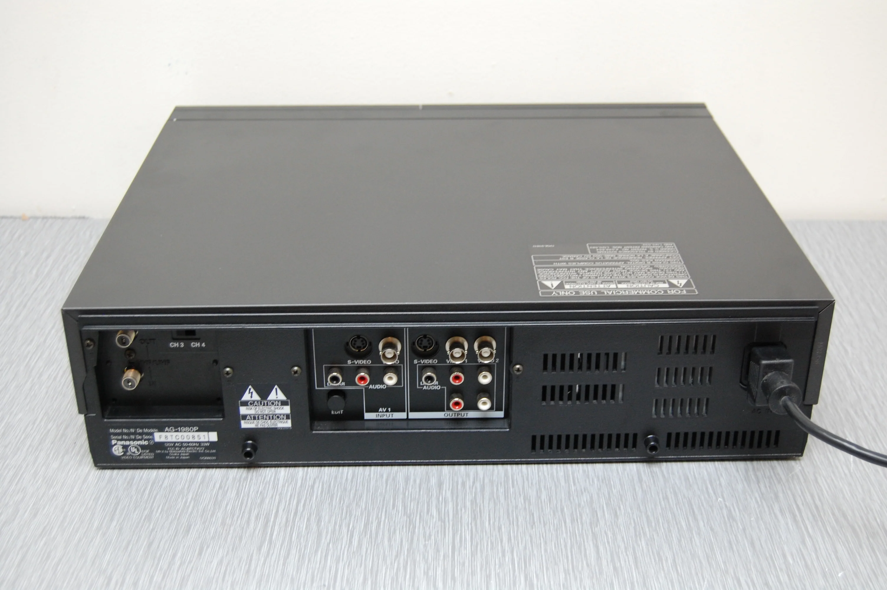 Panasonic AG1980 Super VHS Recorder * Fully Working with Dim Display - Image 5