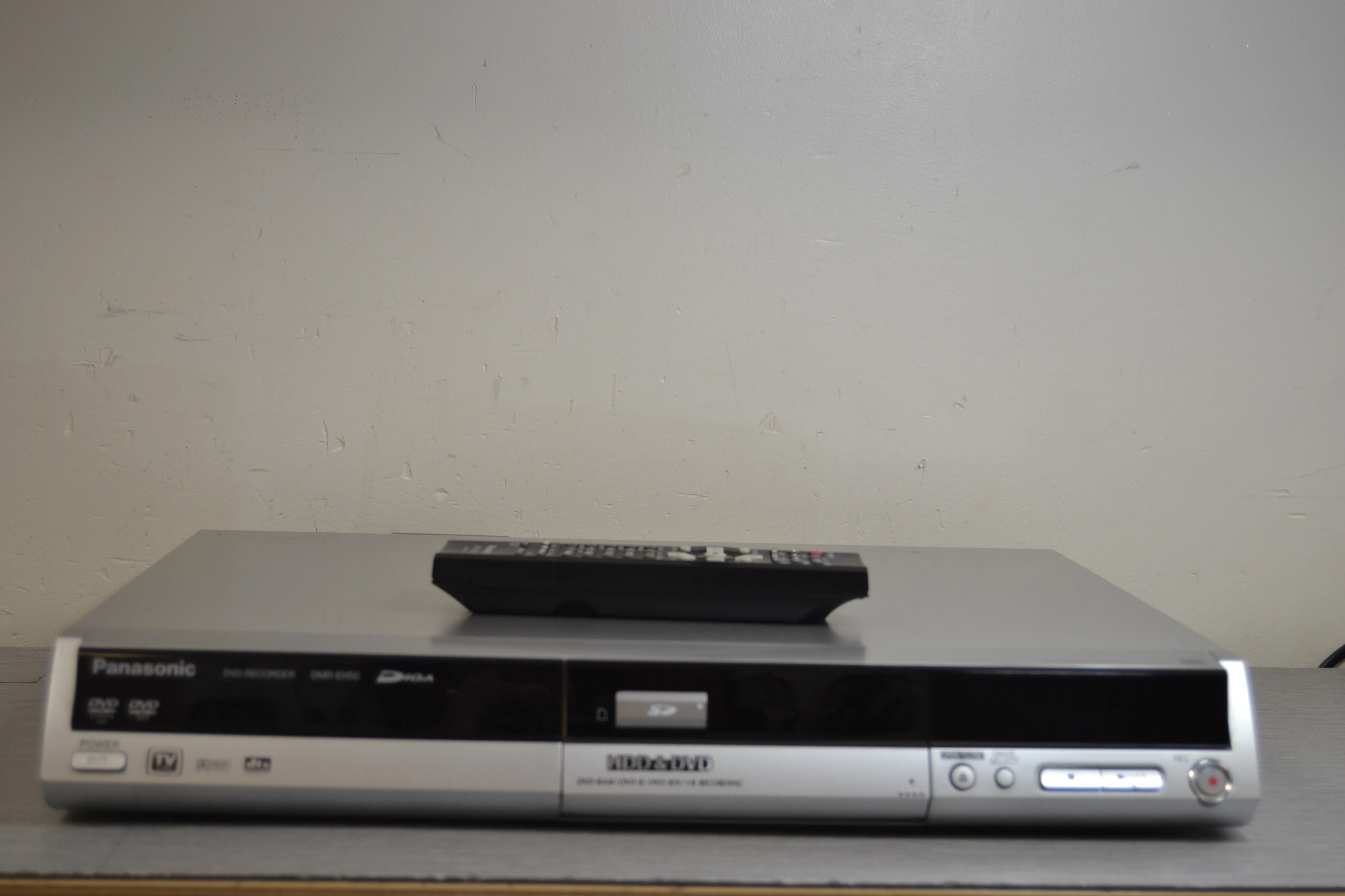 Panasonic DMR-EH50 DVD Recorder * Remote - Image 2