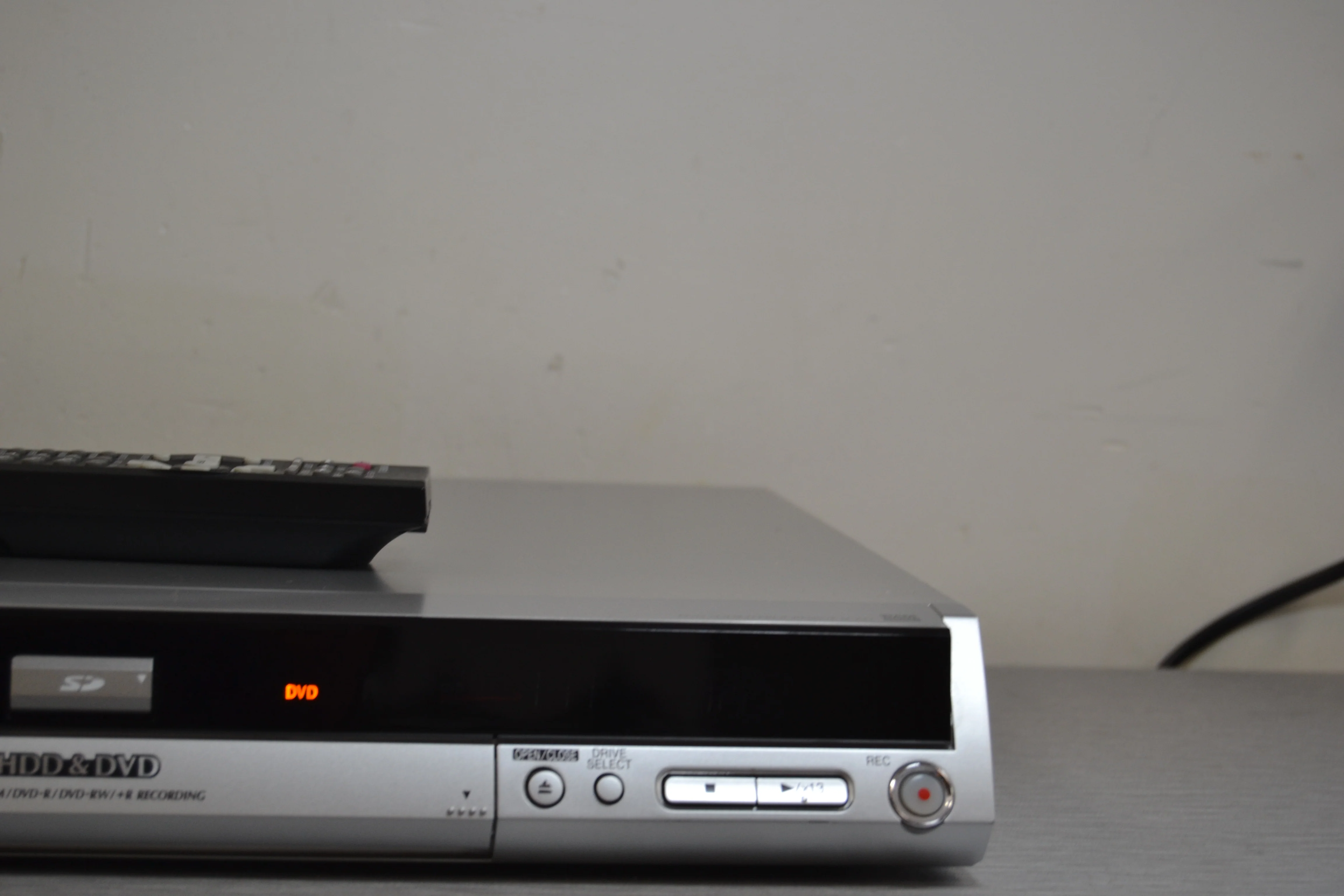 Panasonic DMR-EH50 DVD Recorder * Remote - Image 5