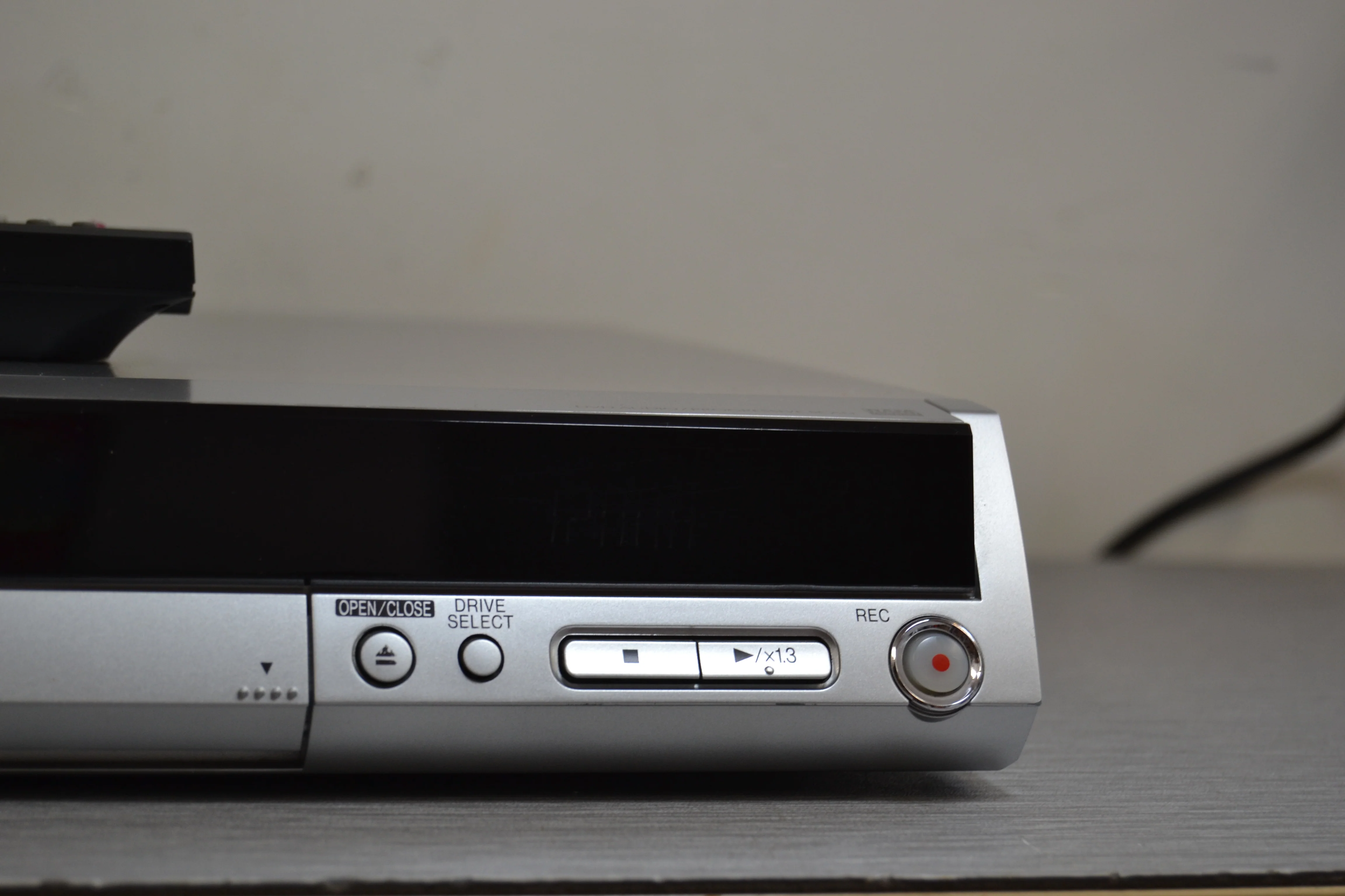 Panasonic DMR-EH50 DVD Recorder * Remote - Image 6