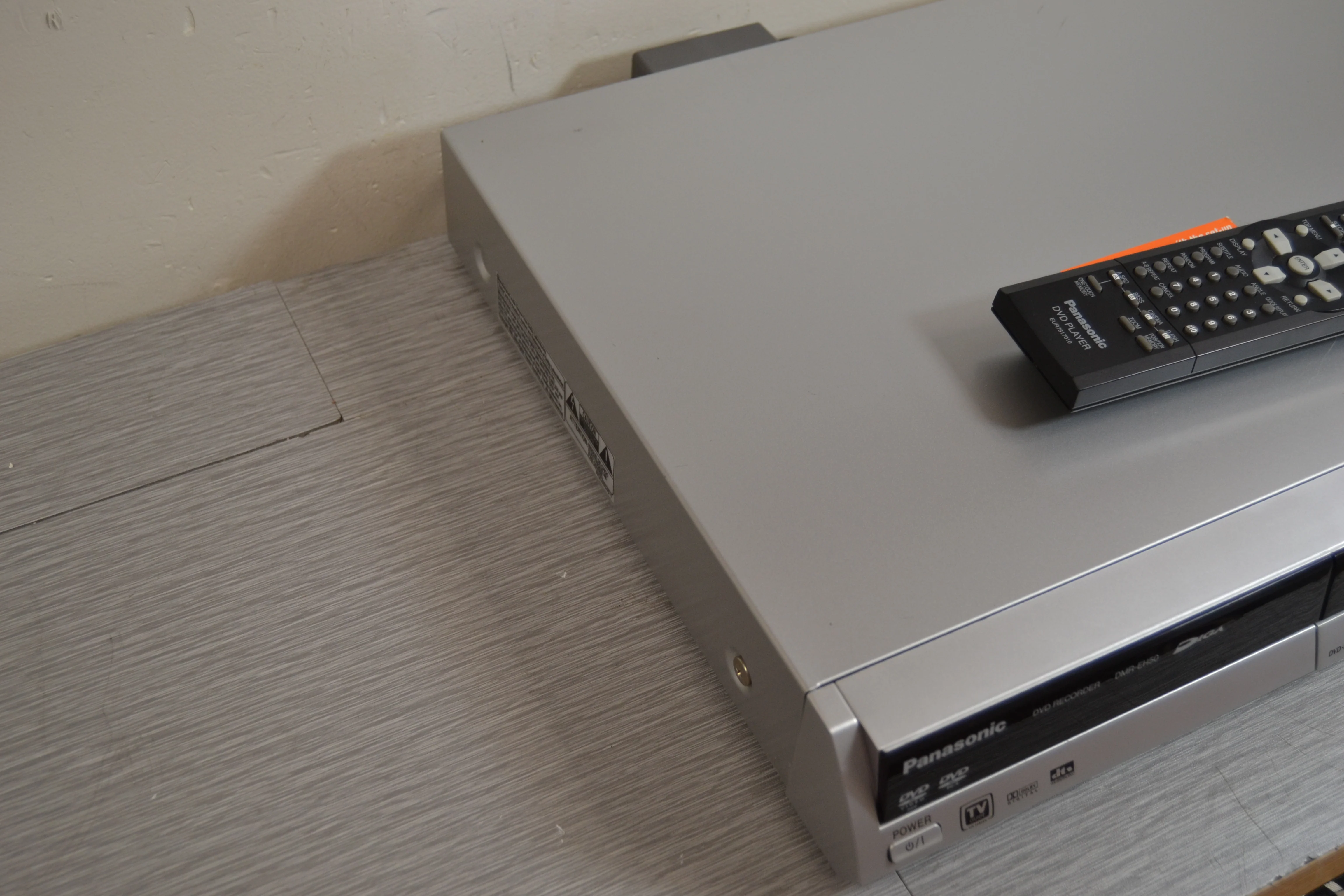 Panasonic DMR-EH50 DVD Recorder * Remote - Image 8