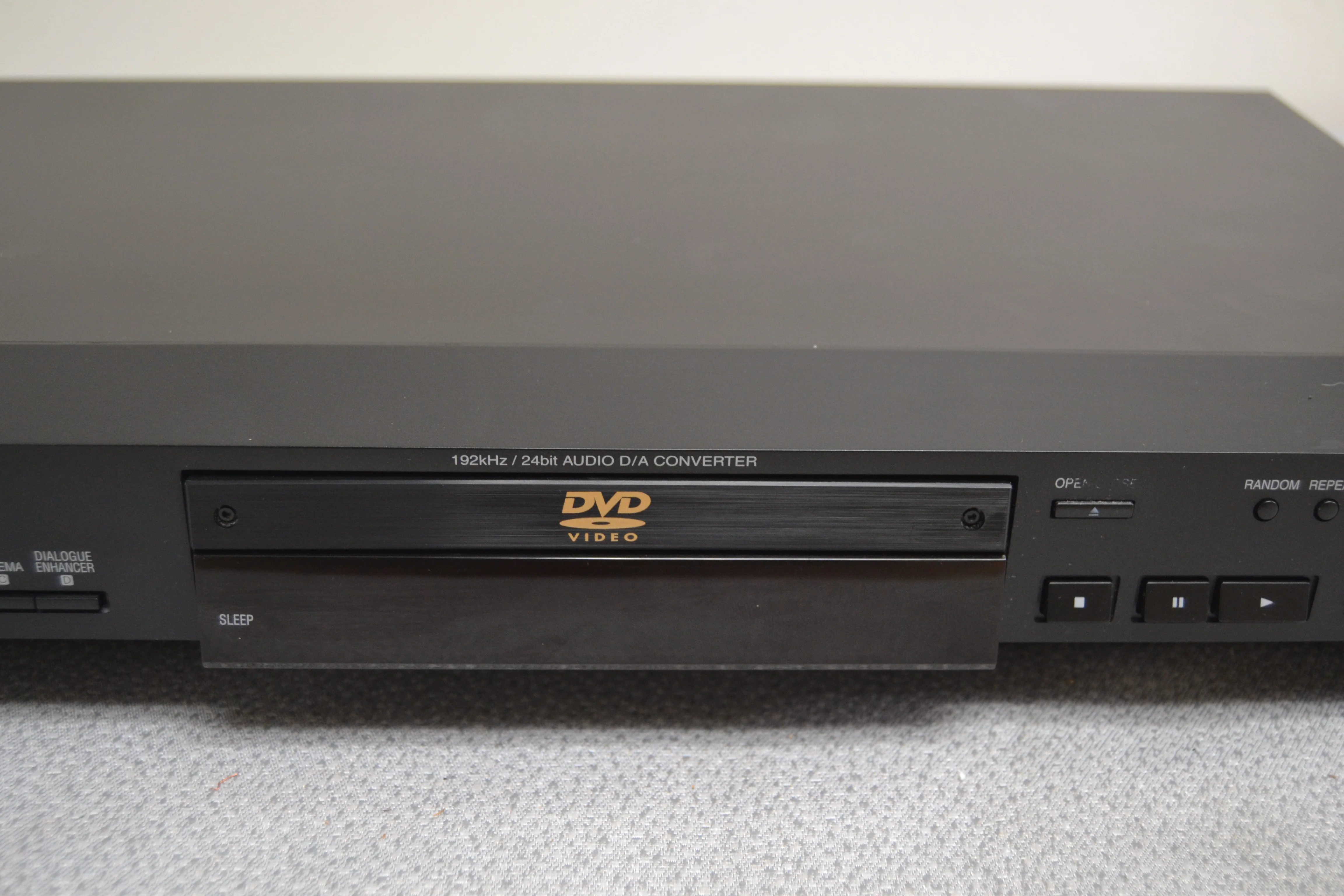 Panasonic DVD-RD32 DVD/CD Player - Image 5