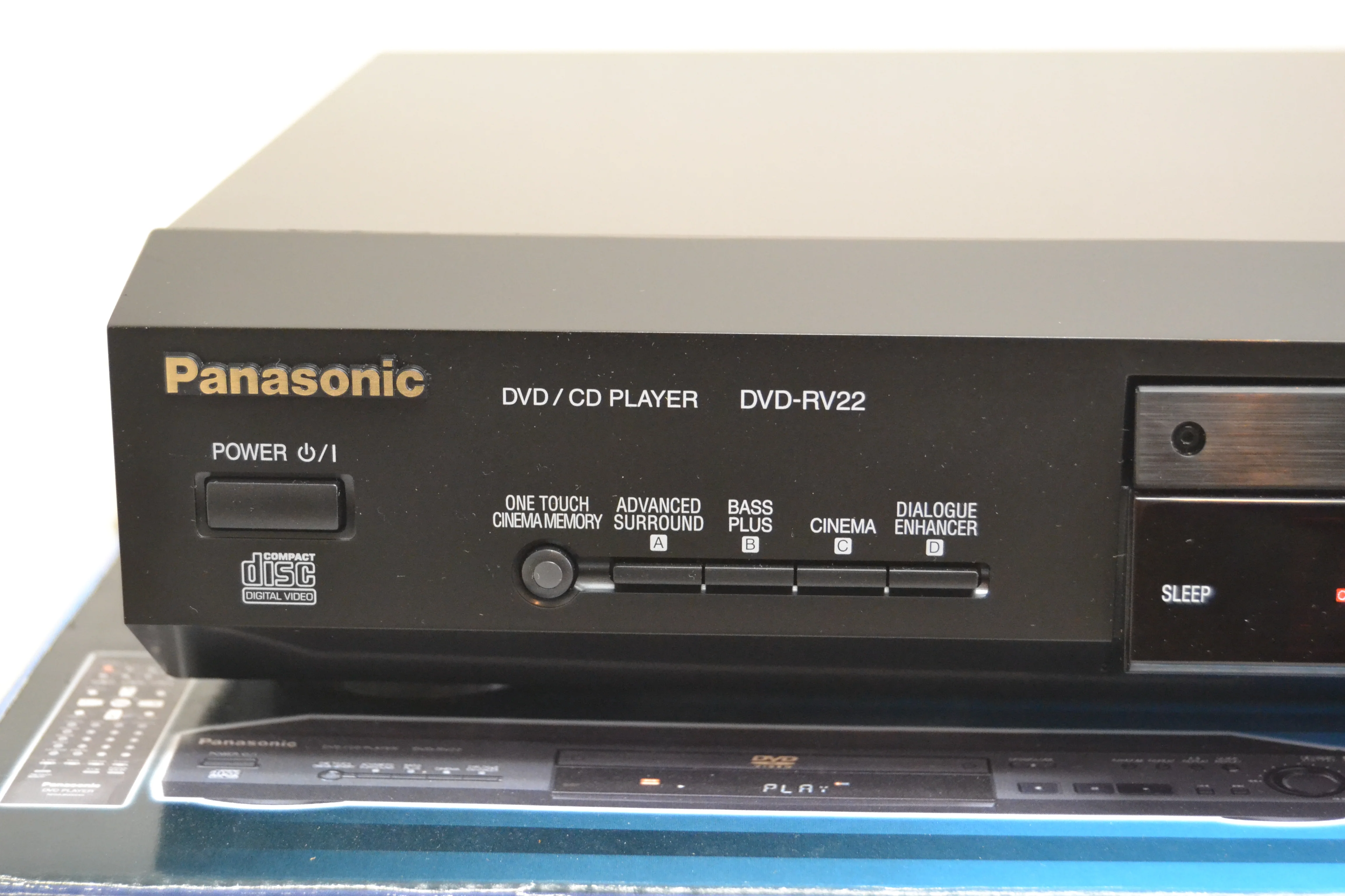 Panasonic DVD-RV22 DVD Player * Box * manual * Remote - Image 3