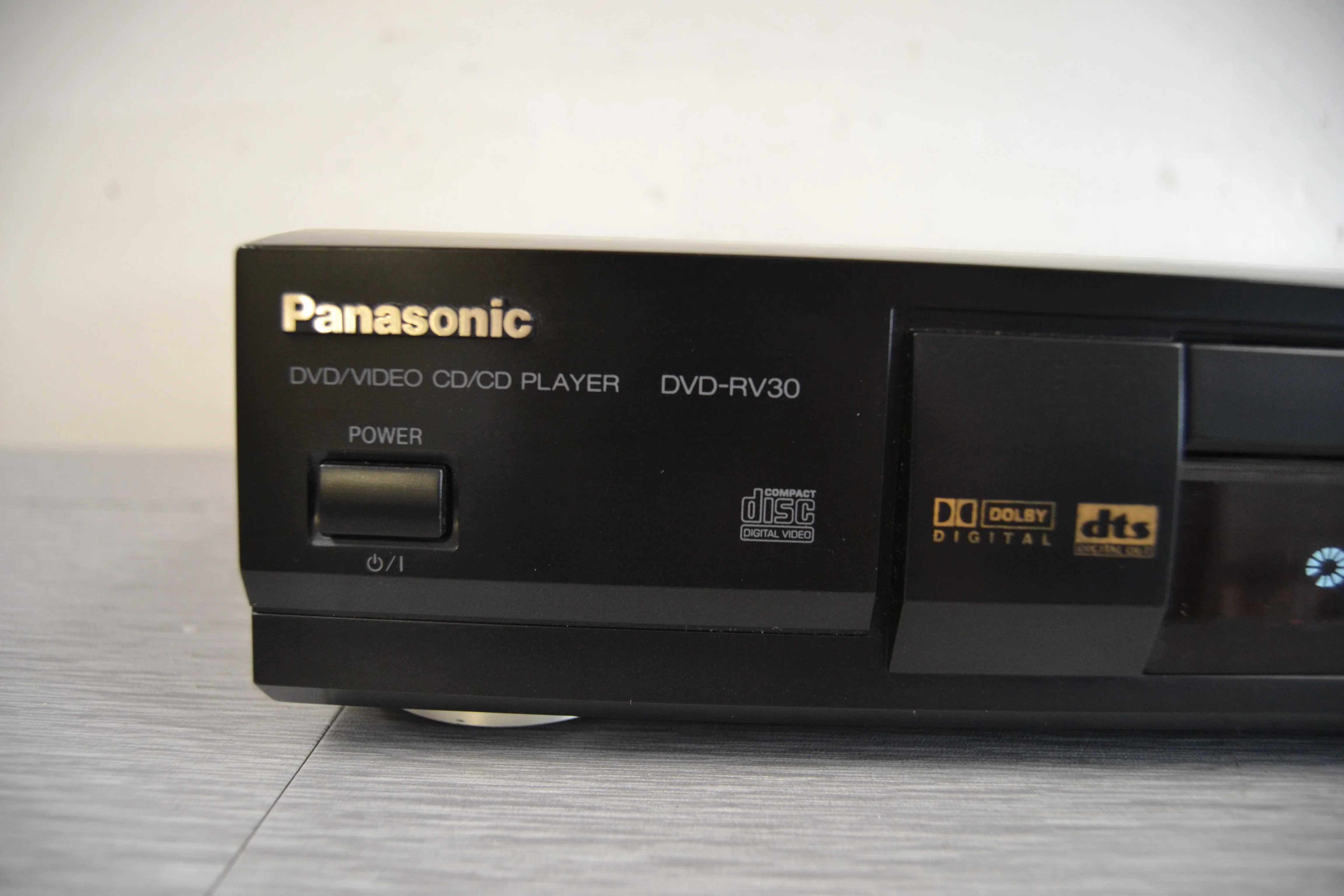 Panasonic DVD-RV30 Single CD/DVD Player - Image 15